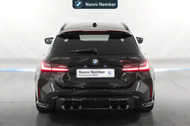 BMW M3 view 4