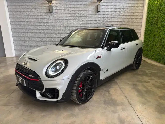MINI John Cooper Works Clubman
