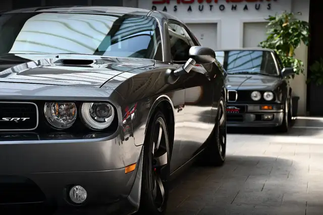 Dodge Challenger view 8
