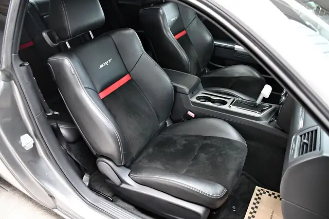 Dodge Challenger view 15