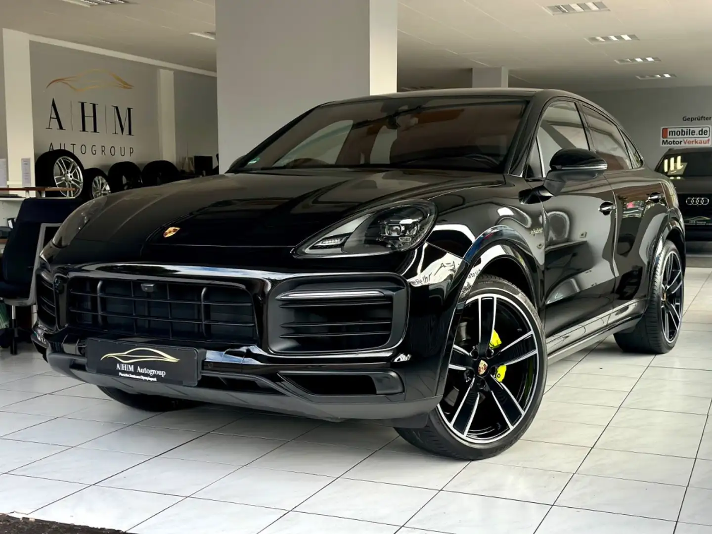 Porsche Cayenne Coupe Platinum Ed./SportAbgas./Pano/Luft Schwarz - 1