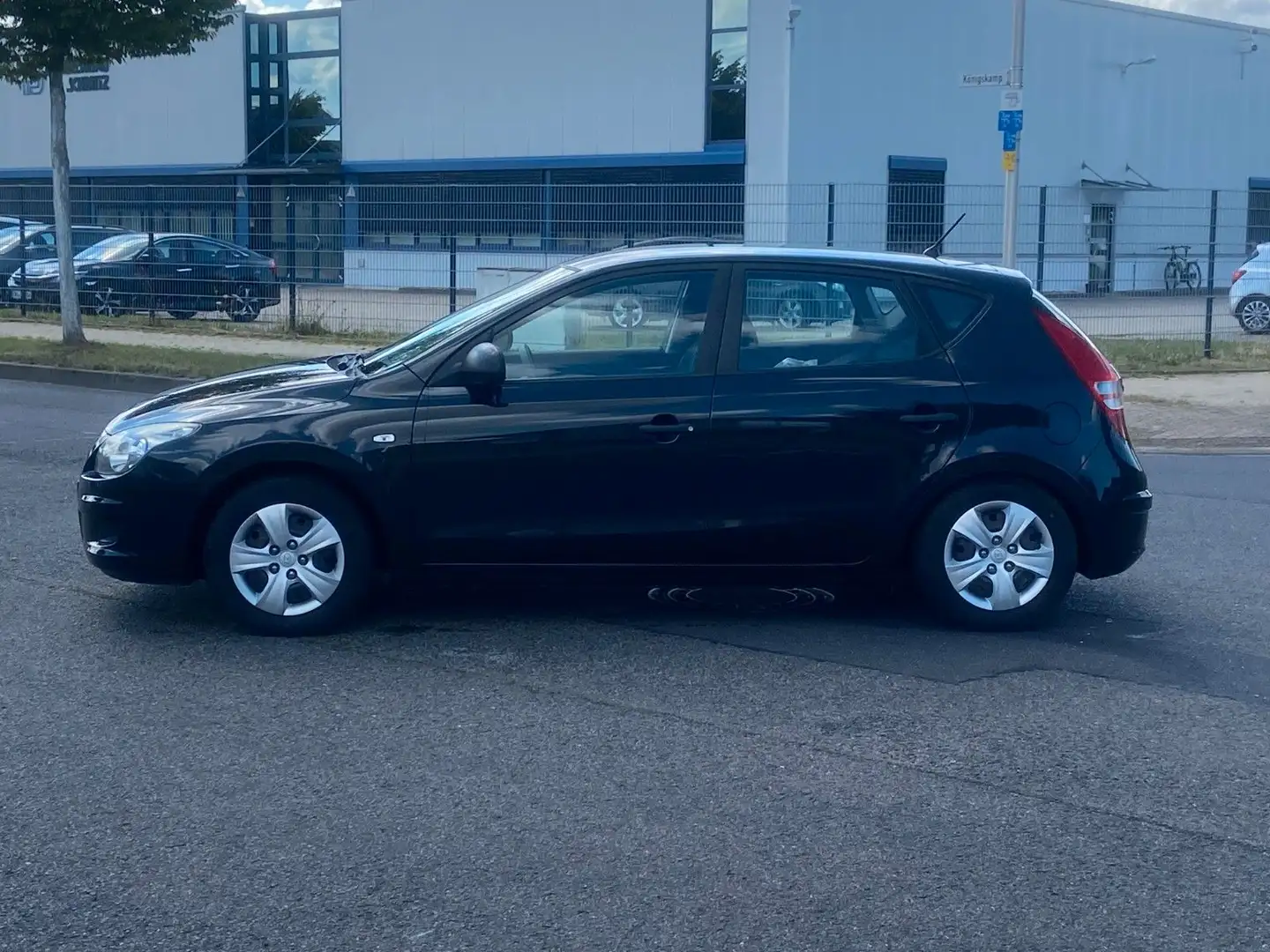 Hyundai i30 Edition+*Klima*USB* Negro - 2