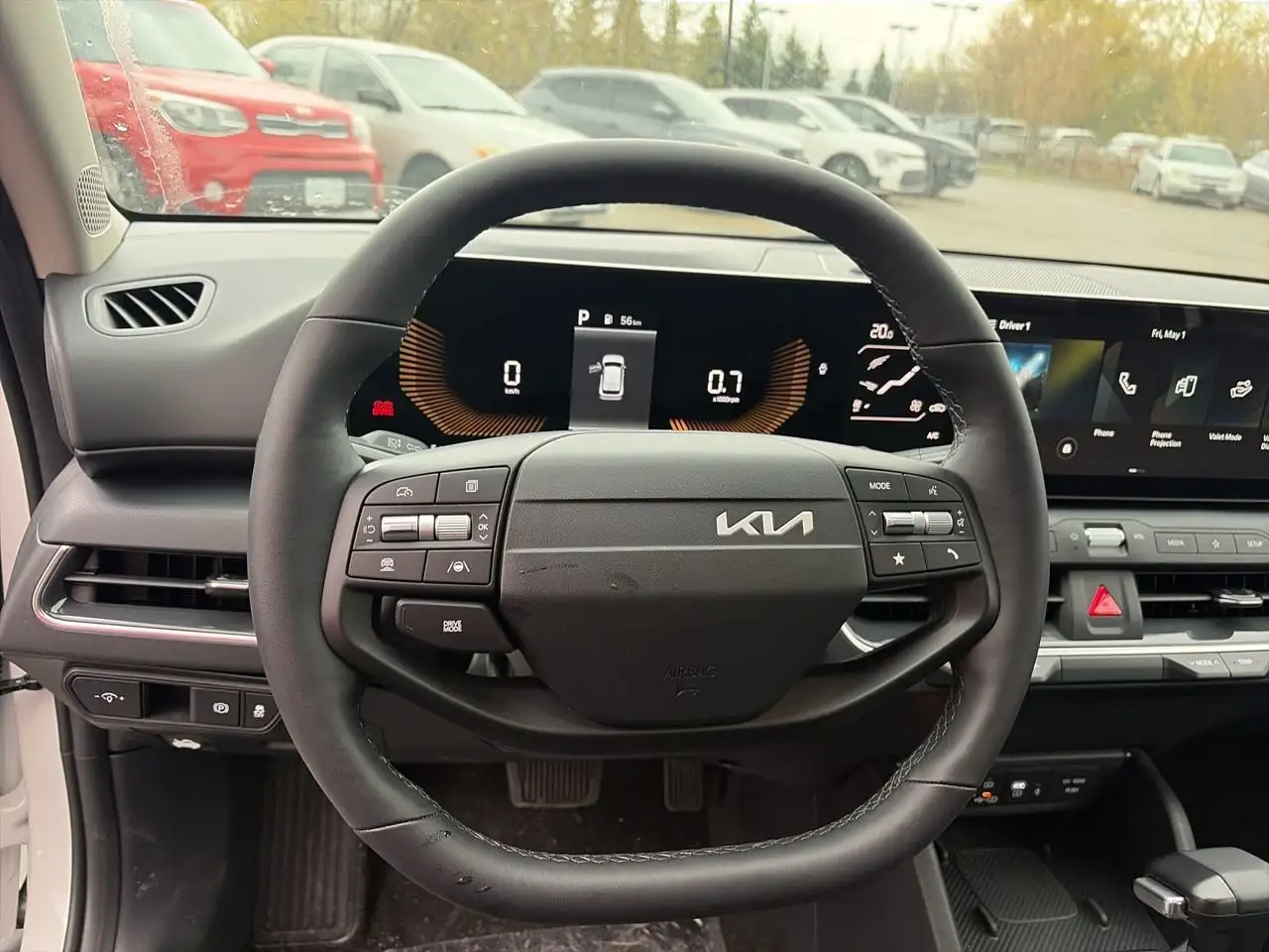 Kia K4 снимка Kia K4