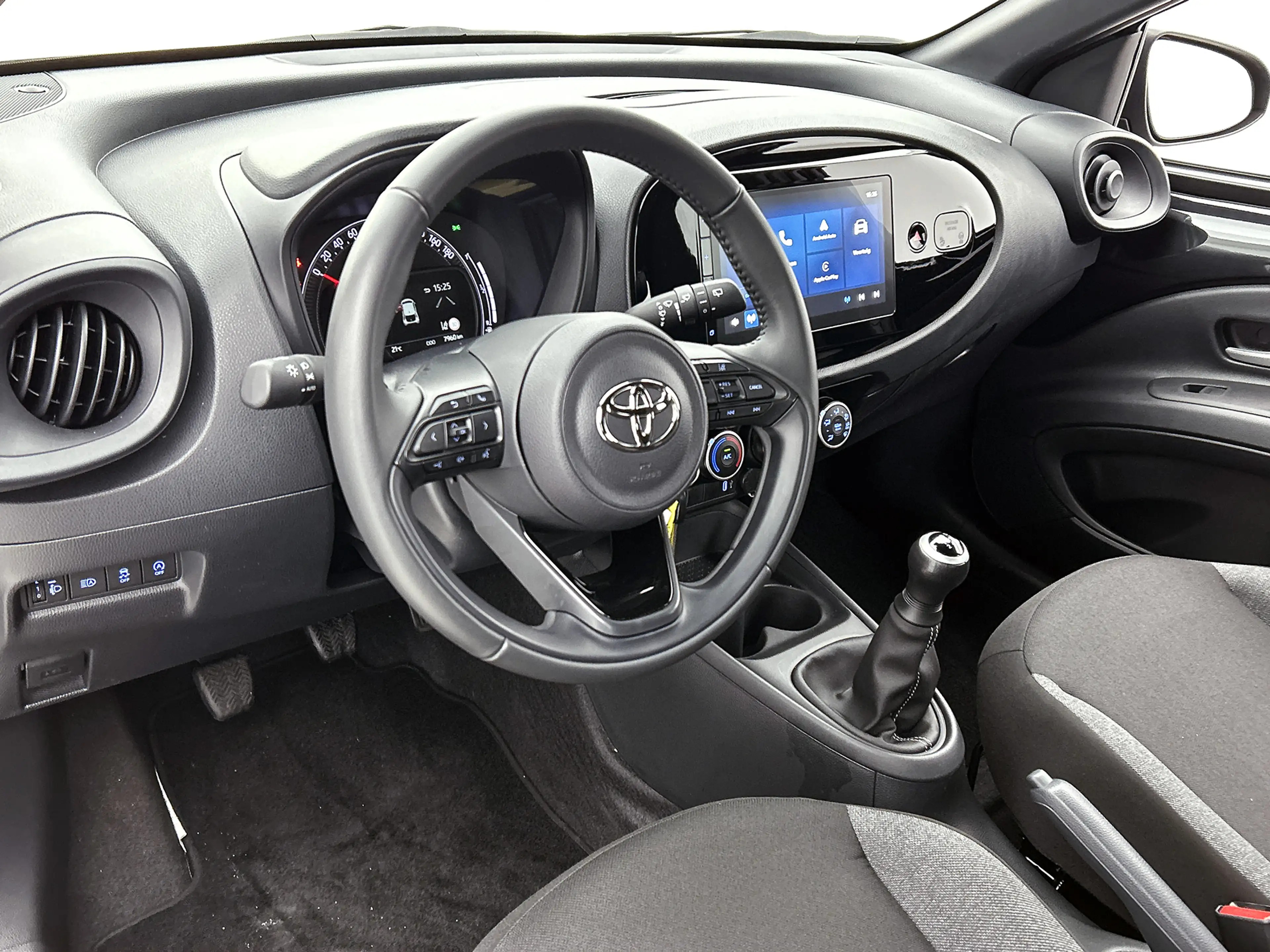 Toyota Aygo X 1.0 VVT-i MT Play — photo 41