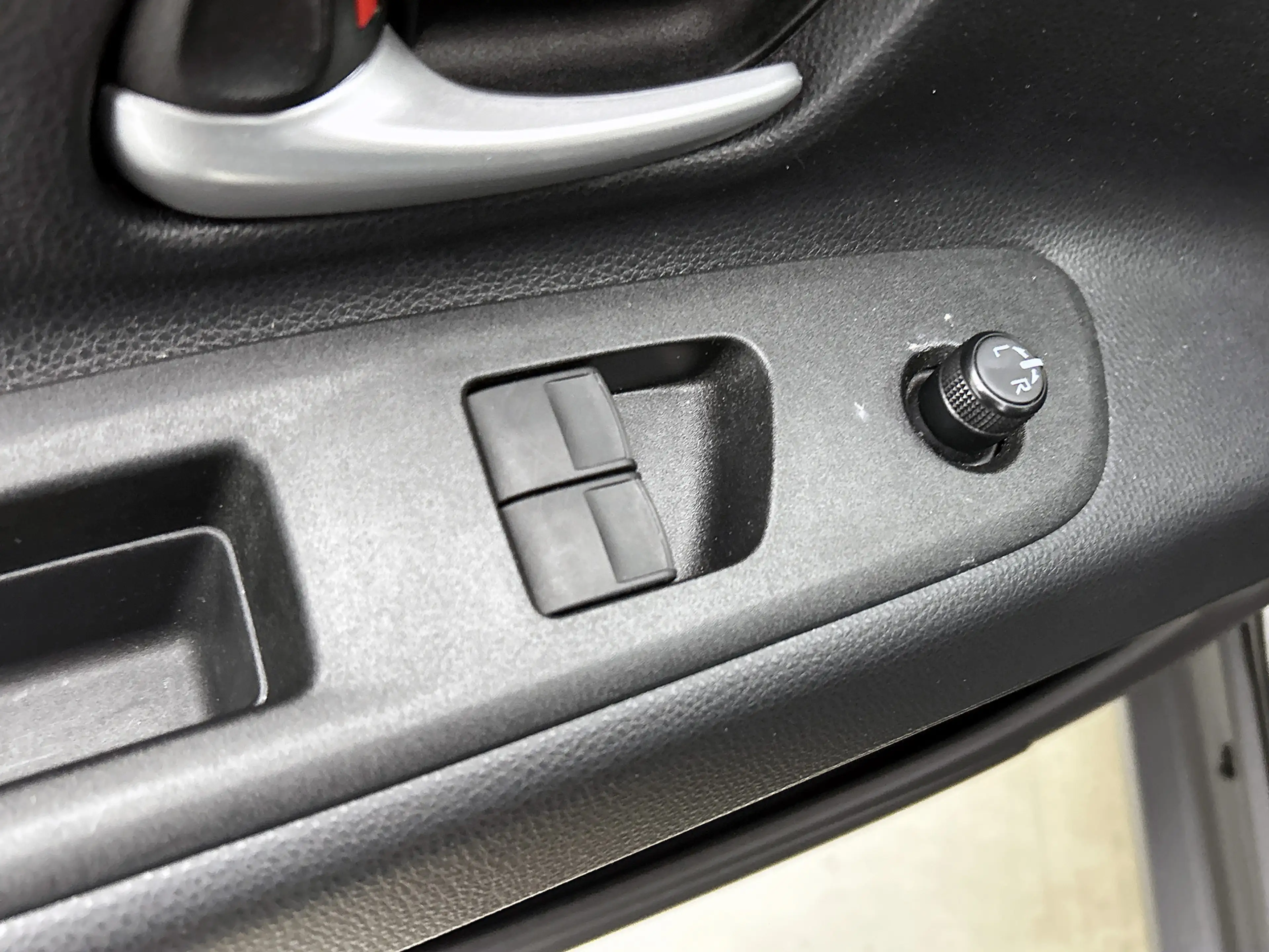 Toyota Aygo X 1.0 VVT-i MT Play — photo 23