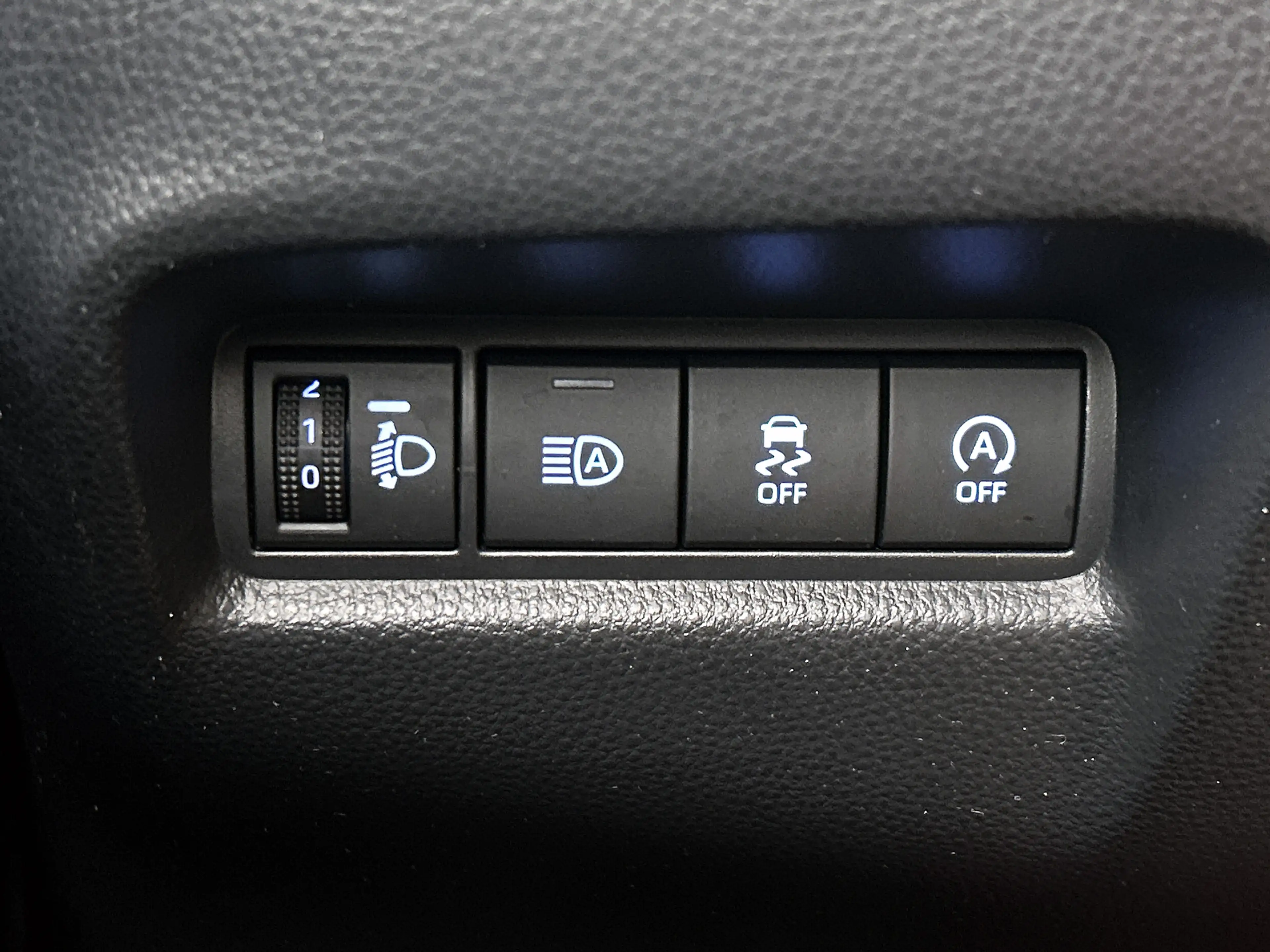 Toyota Aygo X 1.0 VVT-i MT Play — photo 40