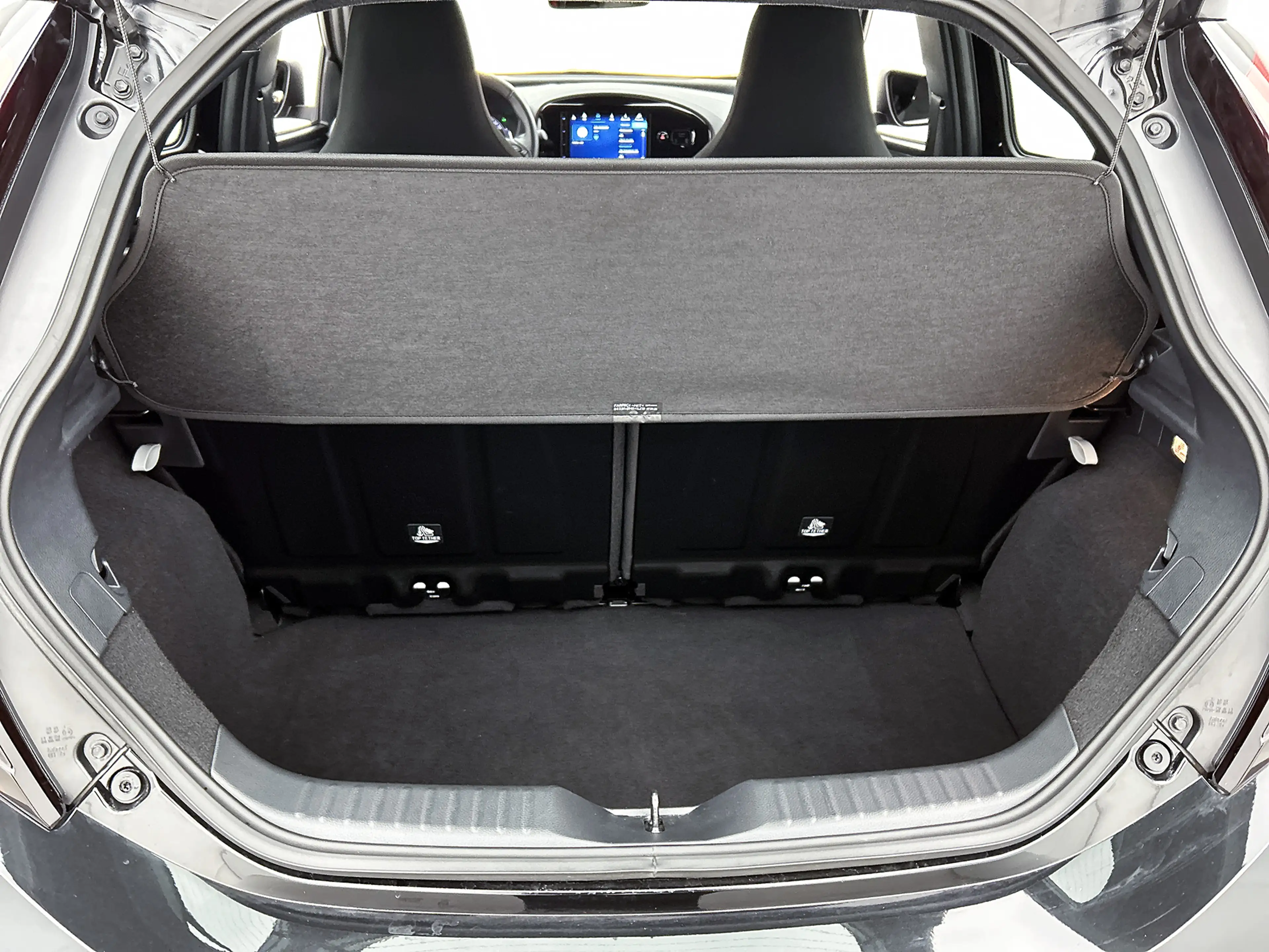 Toyota Aygo X 1.0 VVT-i MT Play — photo 32