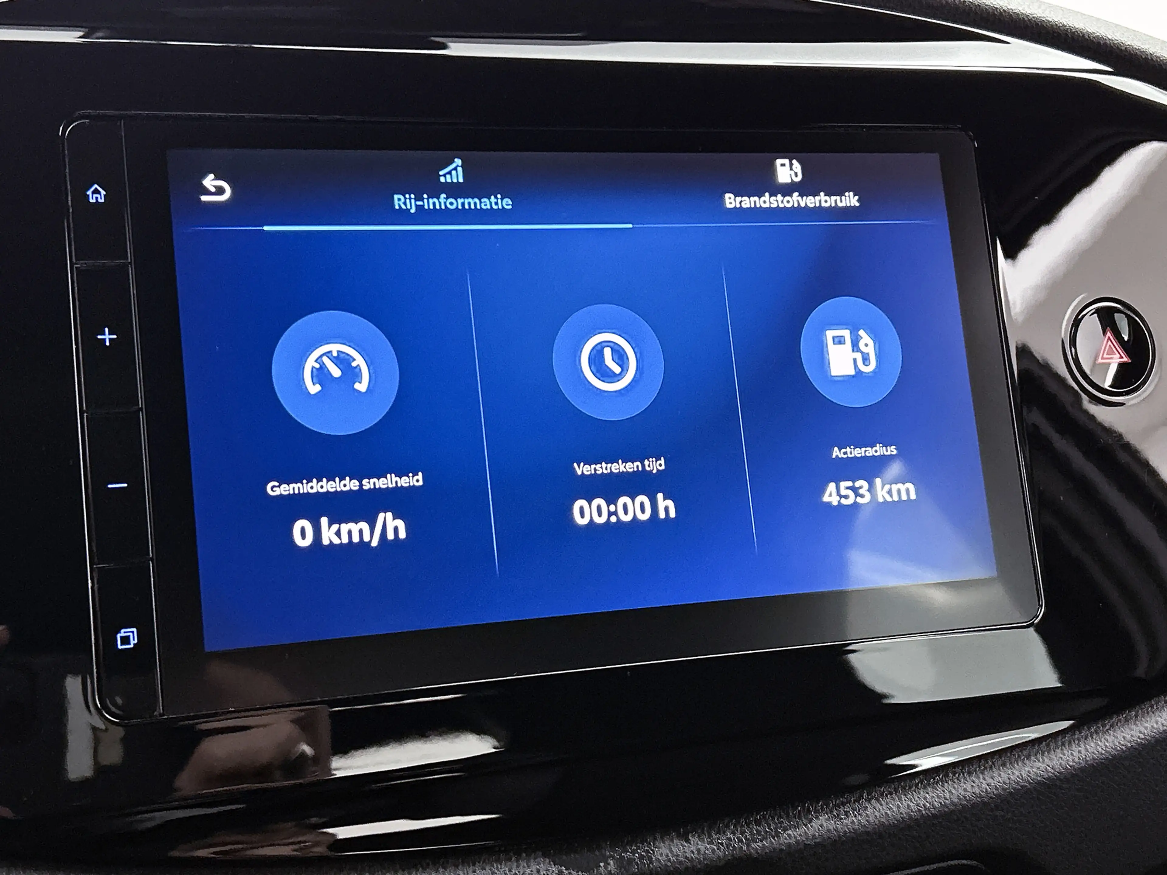Toyota Aygo X 1.0 VVT-i MT Play — photo 26