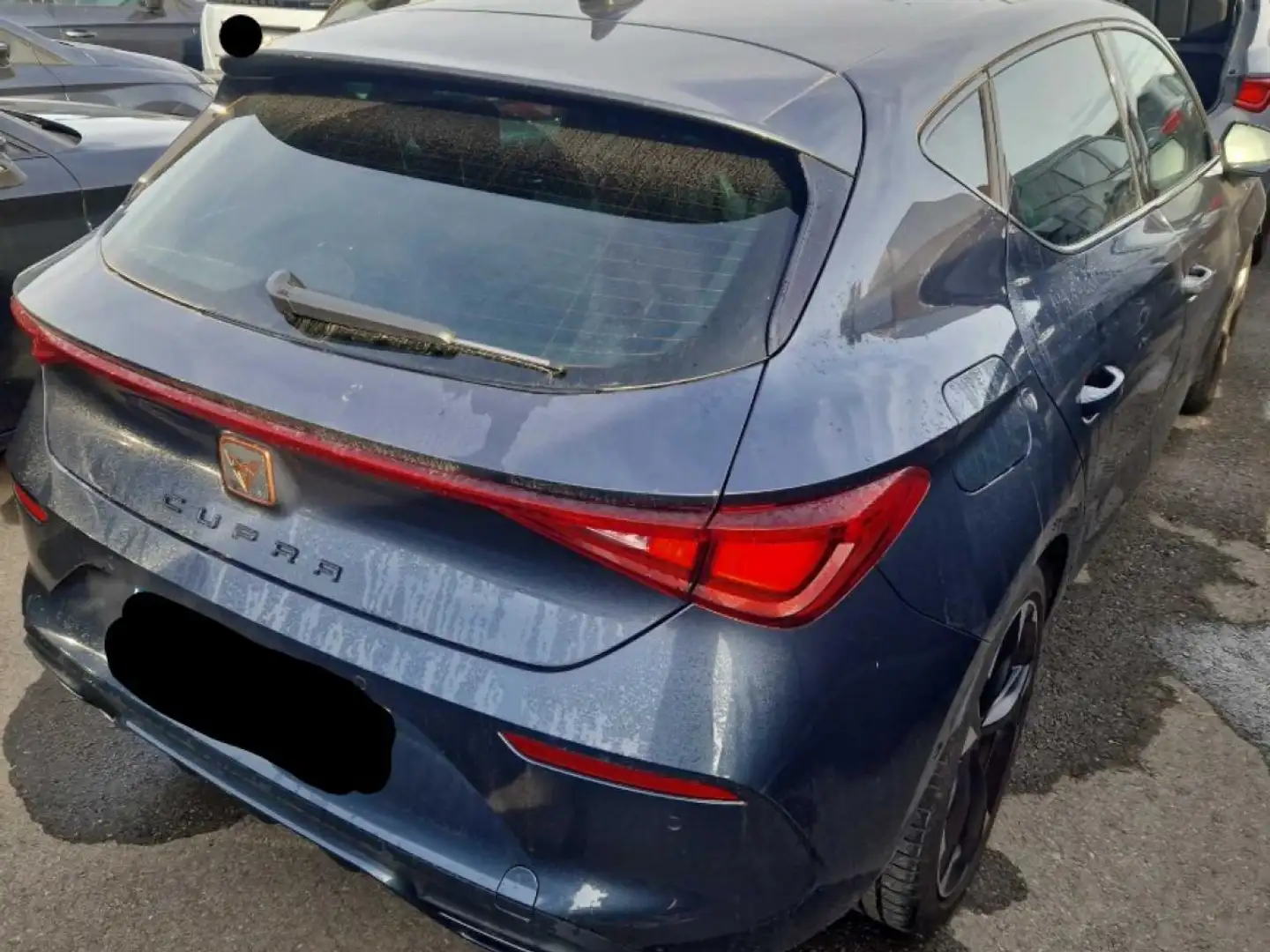 CUPRA Leon 1.5 eTSI 150 DSG 7 Gris - 2