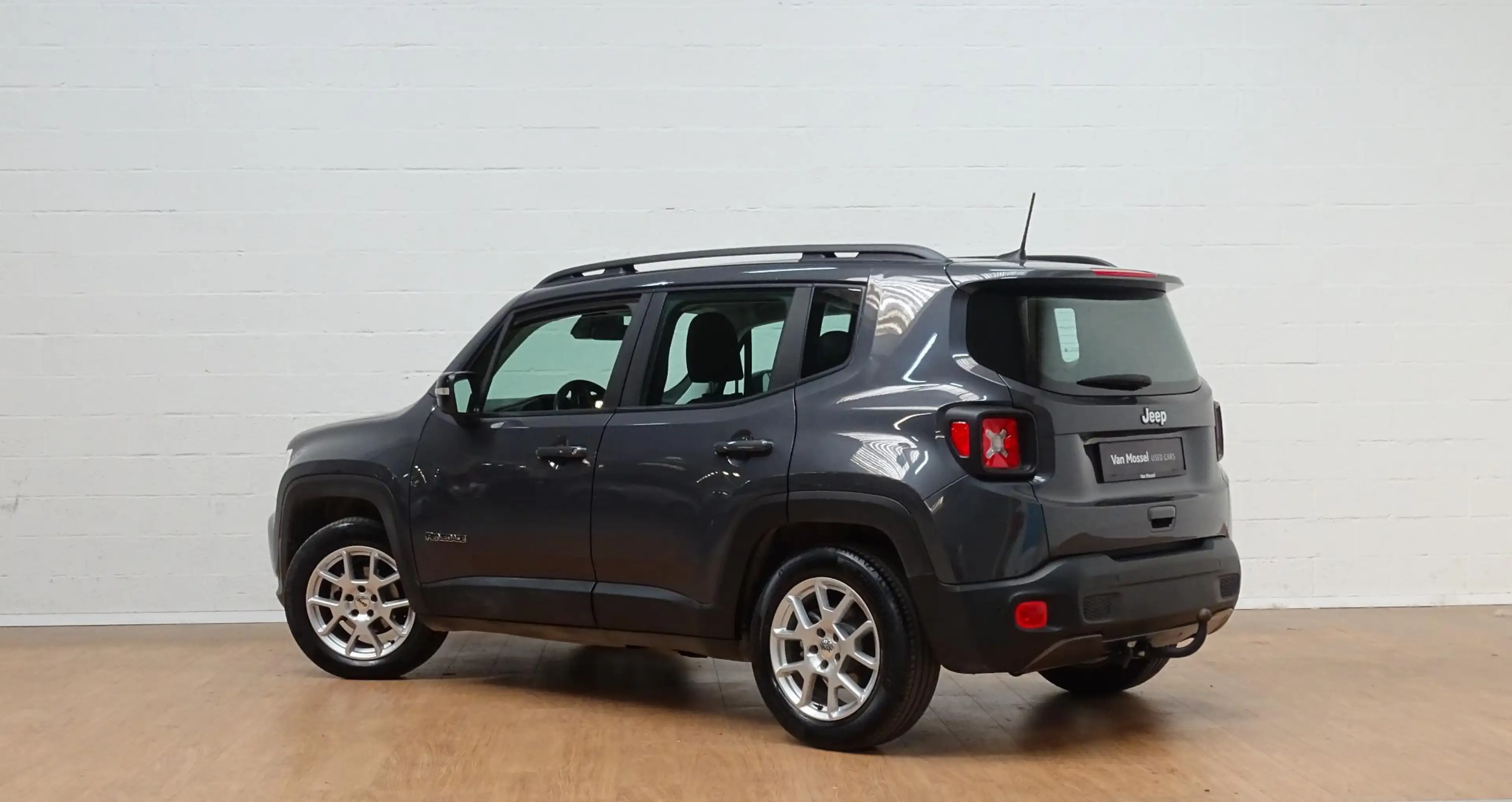 Jeep Renegade 1.0 T3 Longitude verwacht — photo 4