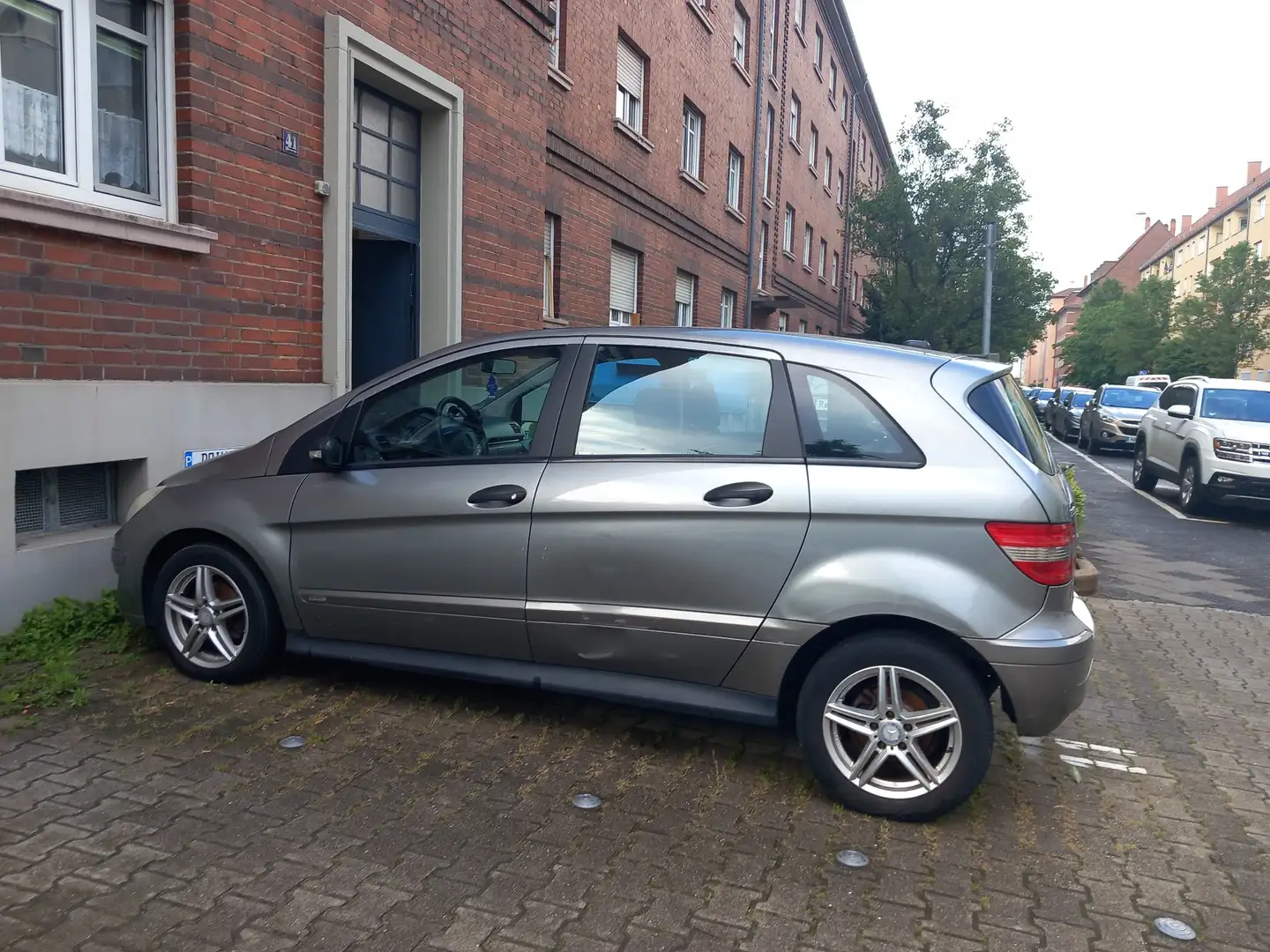 Mercedes-Benz B 150 Autotronic - 1