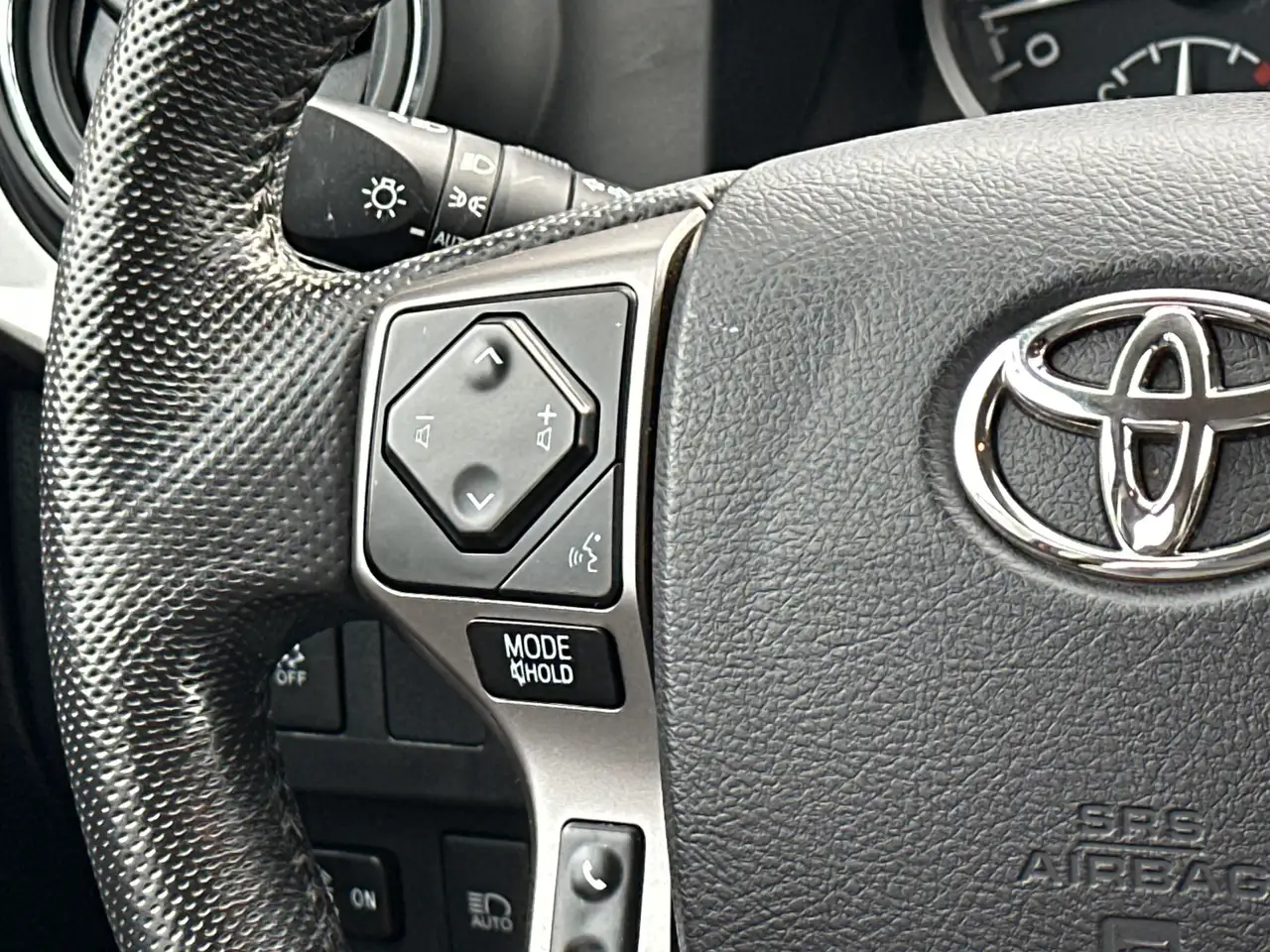 Toyota Tacoma fotografie Toyota Tacoma