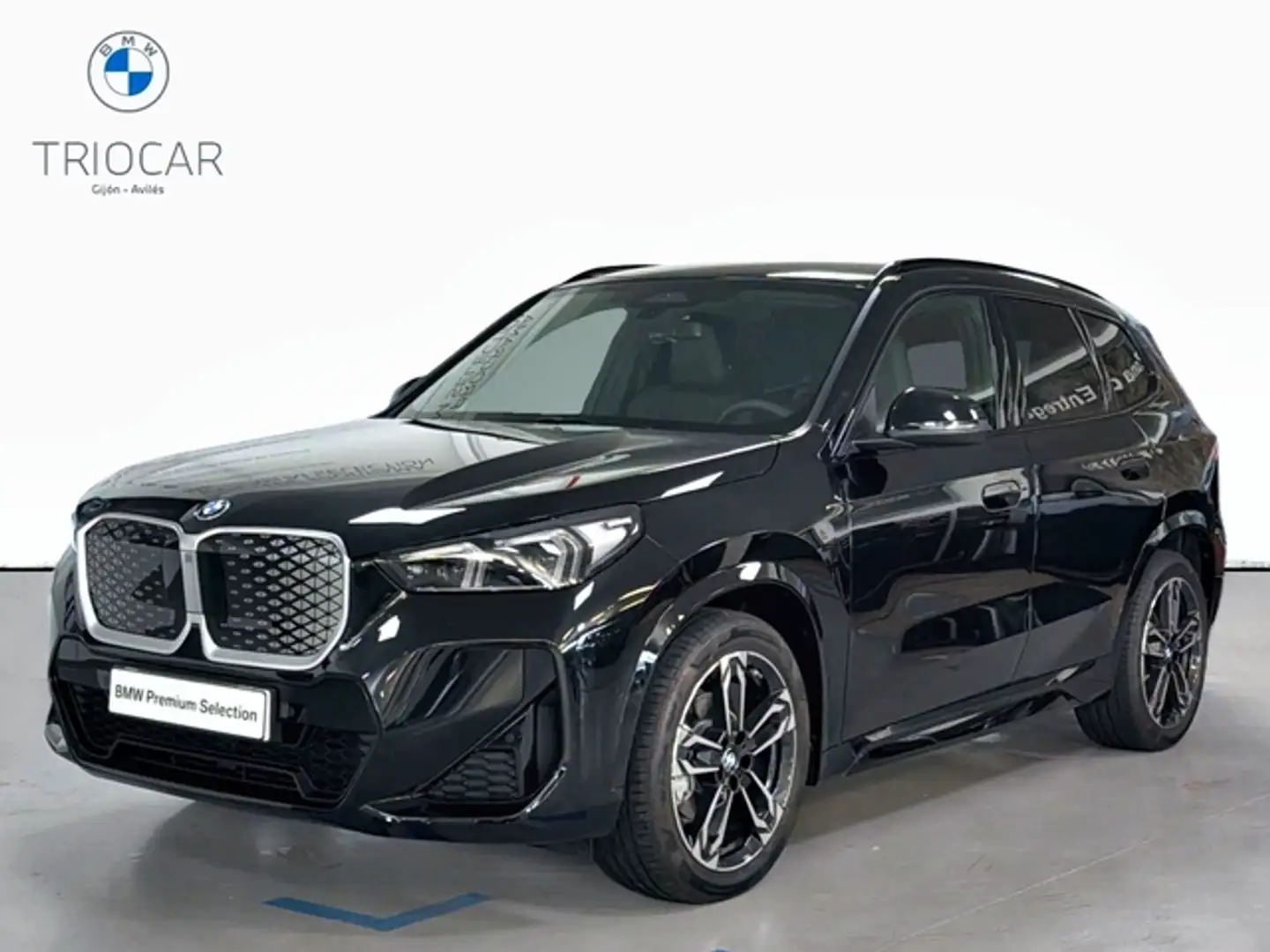 BMW iX1 eDrive20 - 1