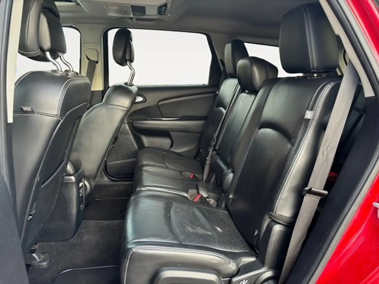 Dodge Journey снимка Dodge Journey
