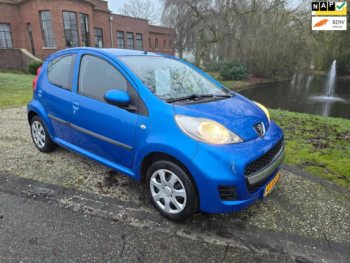 Peugeot 107 1.0-12V XS 5-deurs *apk:01-2026* Kék - 1