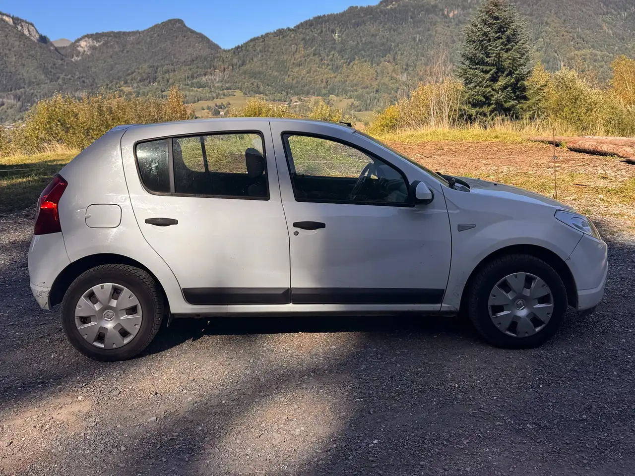 Dacia Sandero Sandero — photo 4