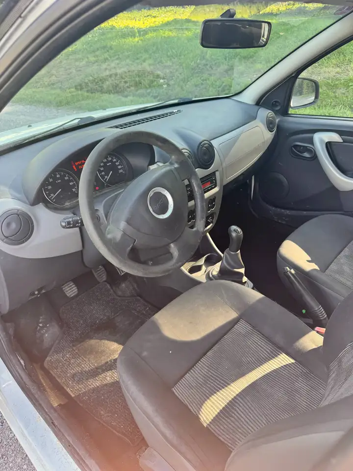 Dacia Sandero Sandero — photo 7