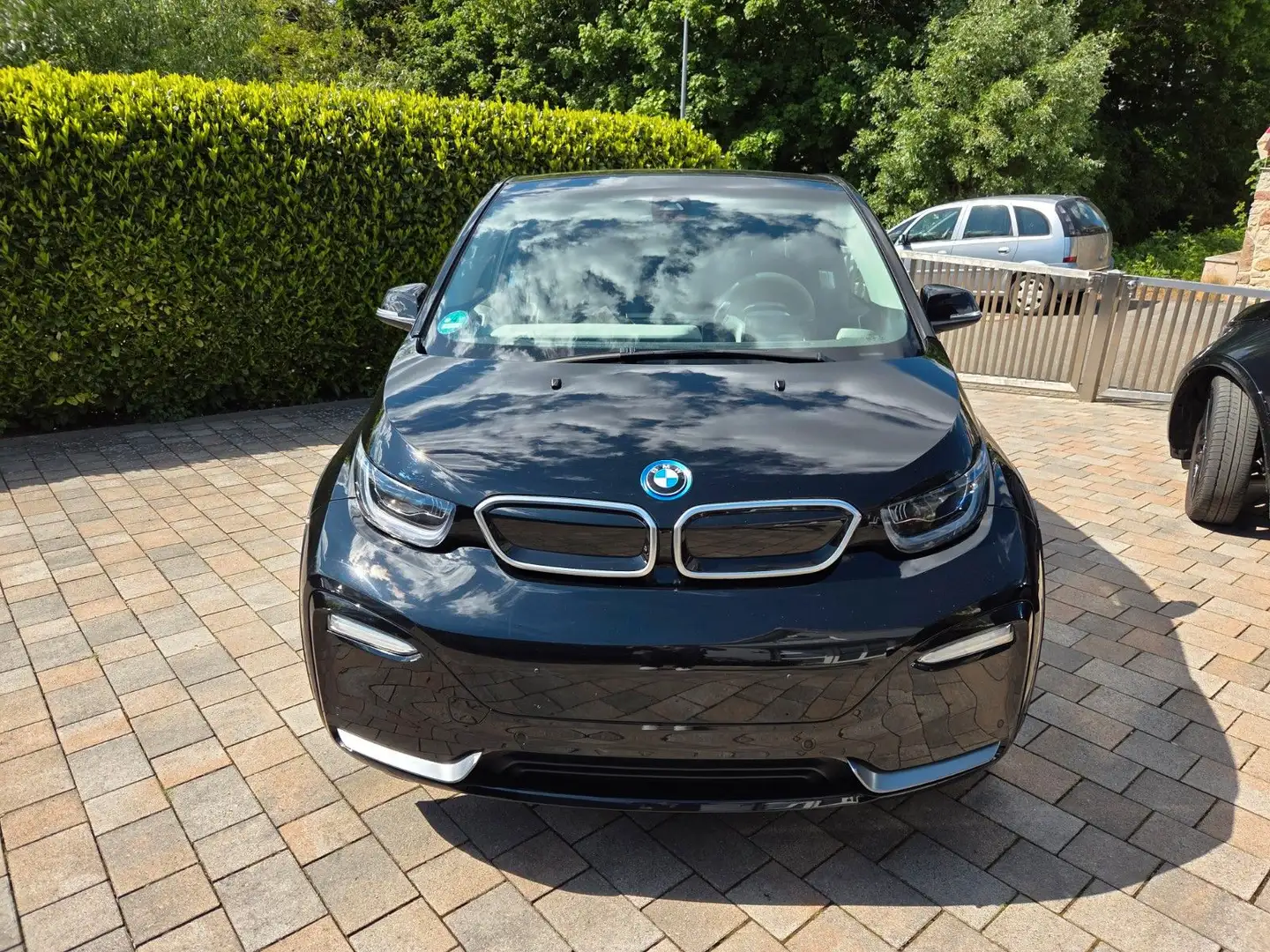 BMW i3 s Lodge Leder Driving Plus KAM LED DAB Komf 20 Schwarz - 2