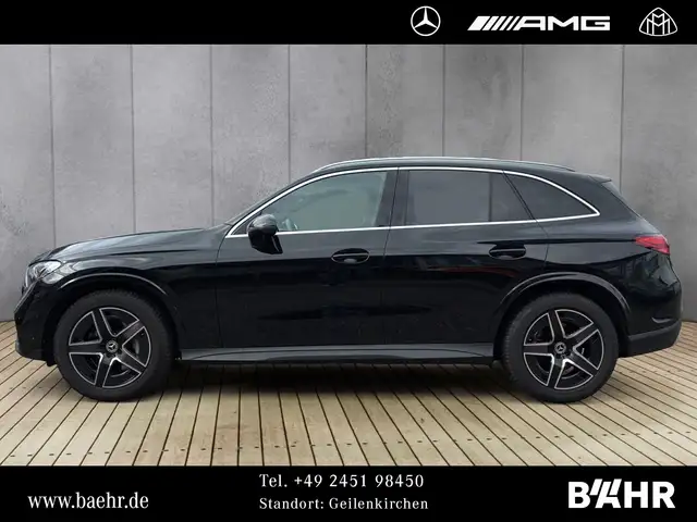 Mercedes-Benz GLC view 2
