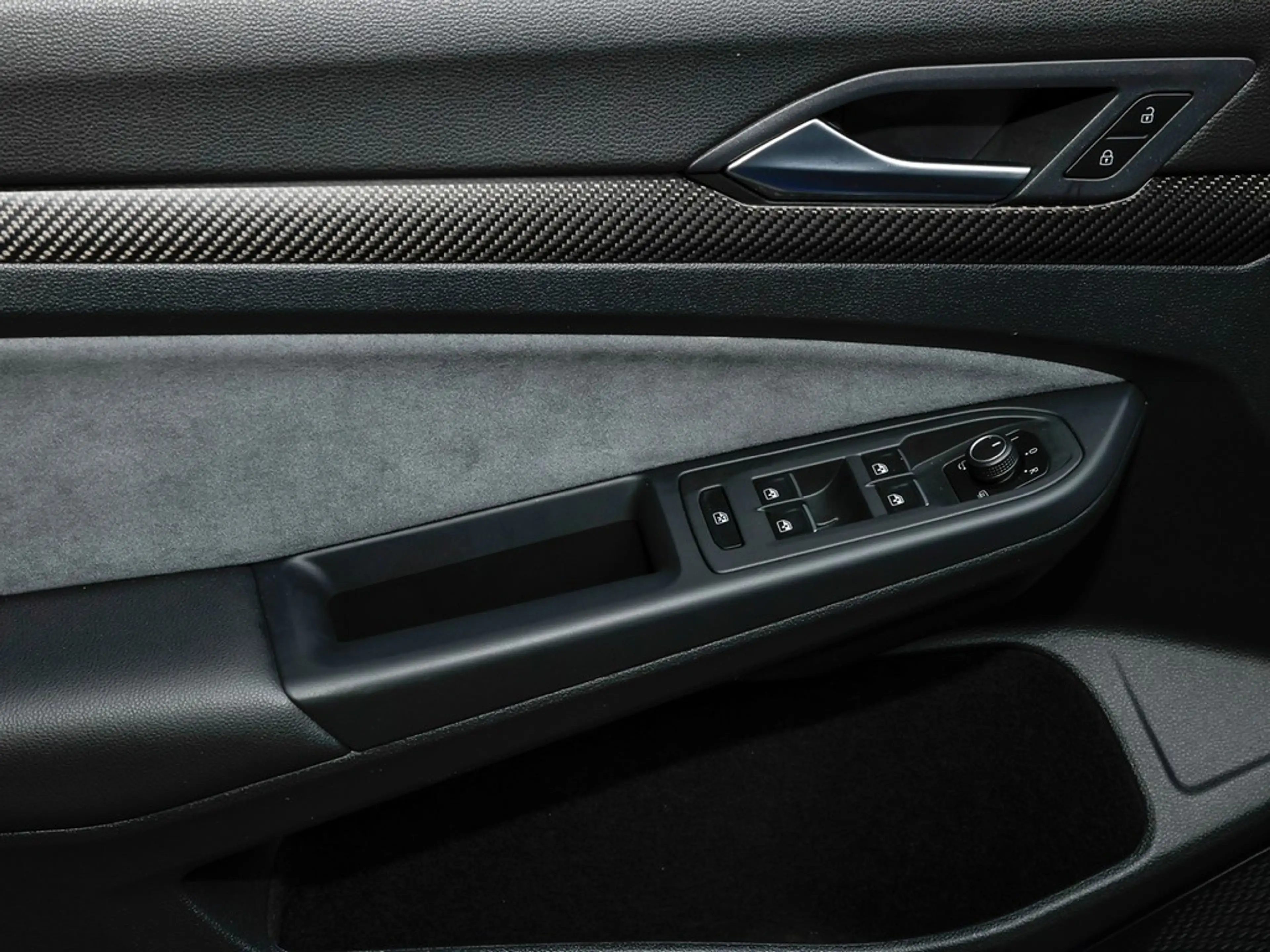 Volkswagen Golf R 20 Years 4Motion,Matrix,Panoramadach,DCC,ACC Ha... — photo 14
