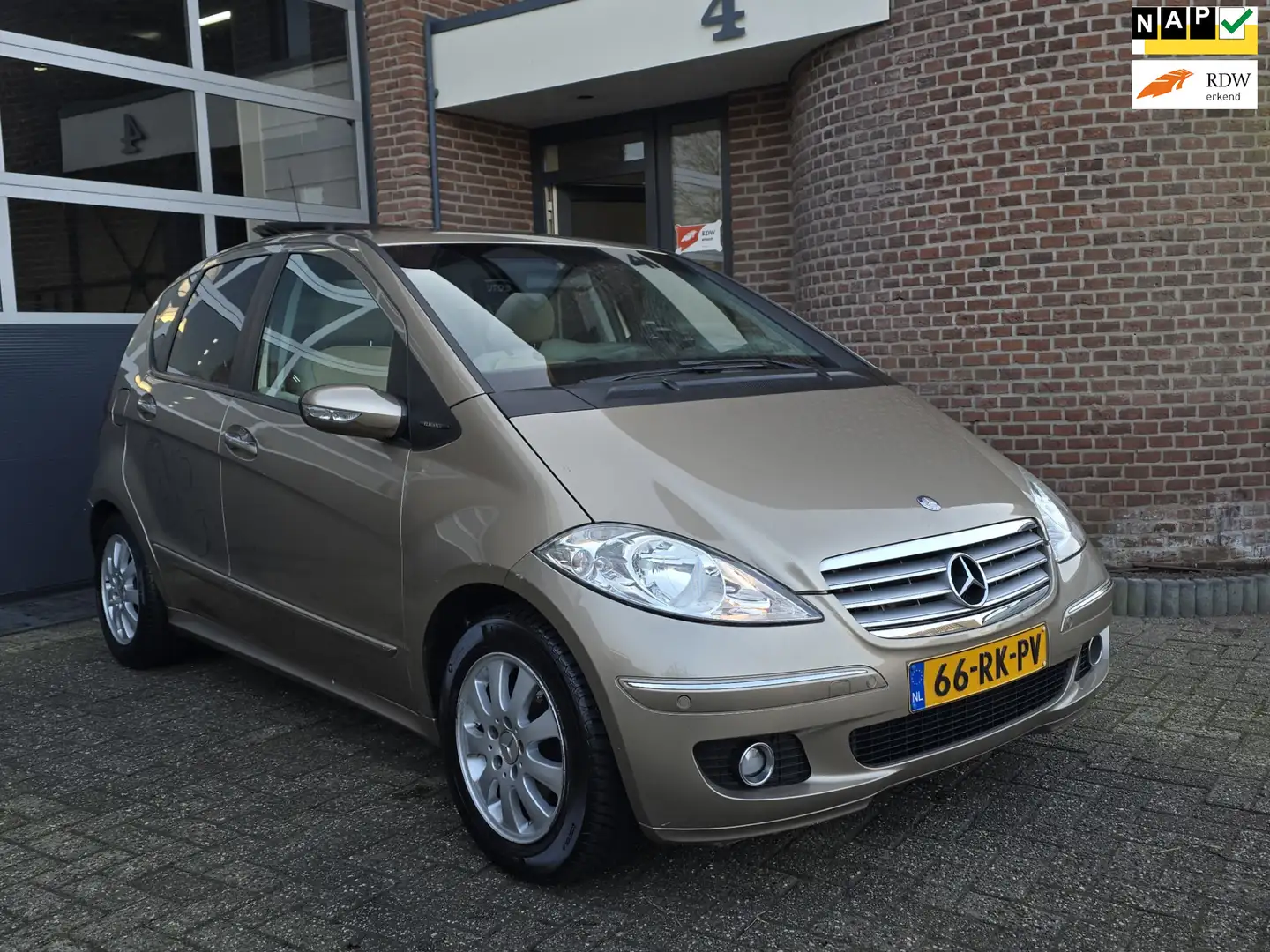 Mercedes-Benz A 150 Elegance Automaat |Airco |Apk |Nap Beige - 1