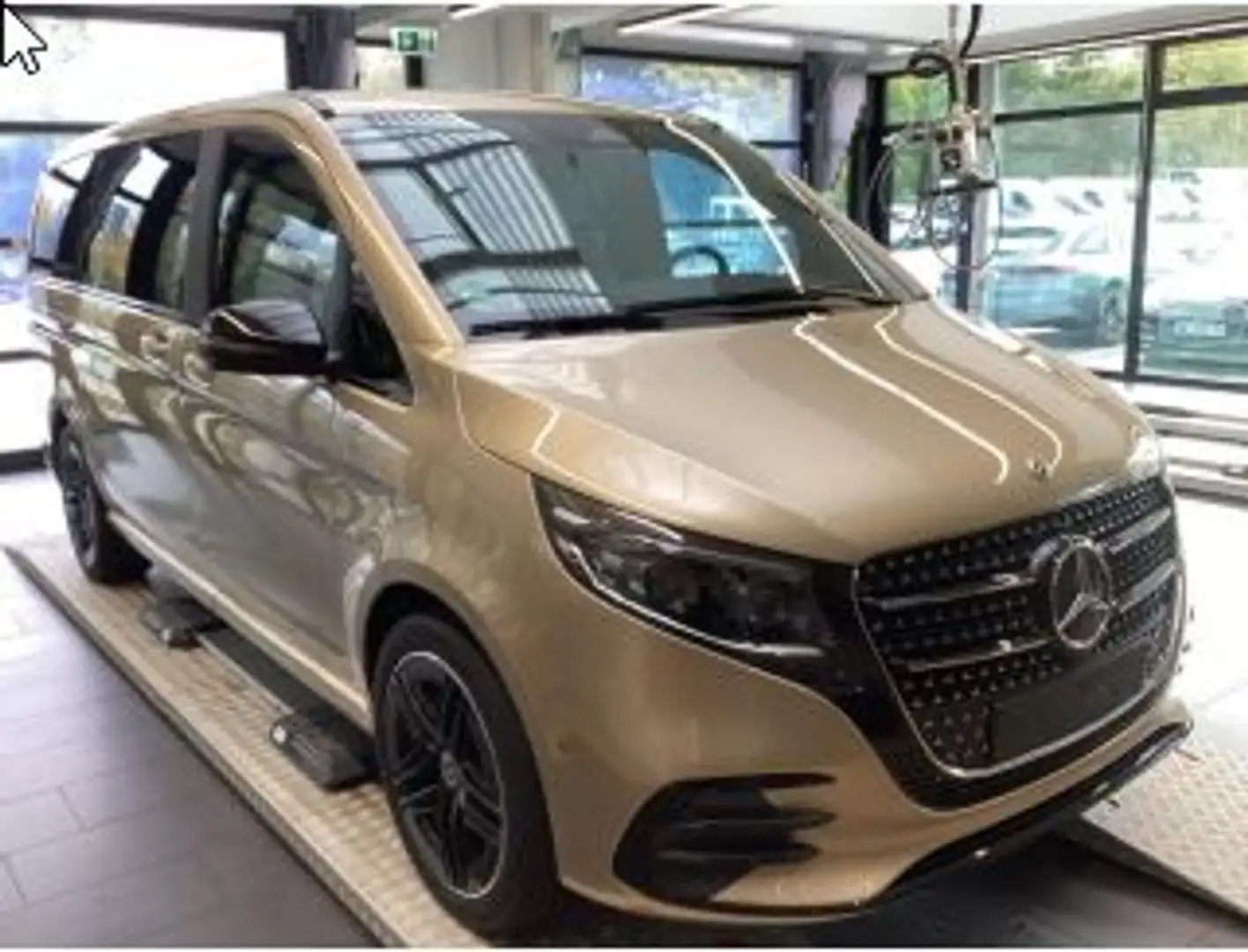 Mercedes-Benz V 300 d 4MATIC AVANTGARDE AMG VOLLAUSSTATTUNG Gold - 2