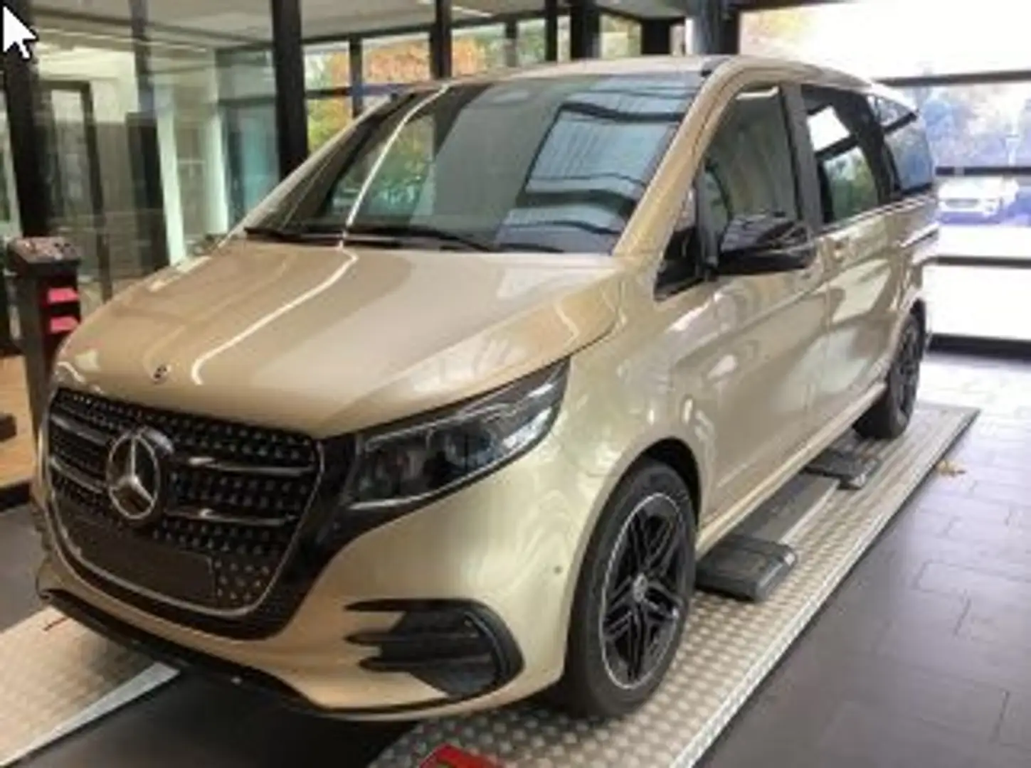 Mercedes-Benz V 300 d 4MATIC AVANTGARDE AMG VOLLAUSSTATTUNG Gold - 1