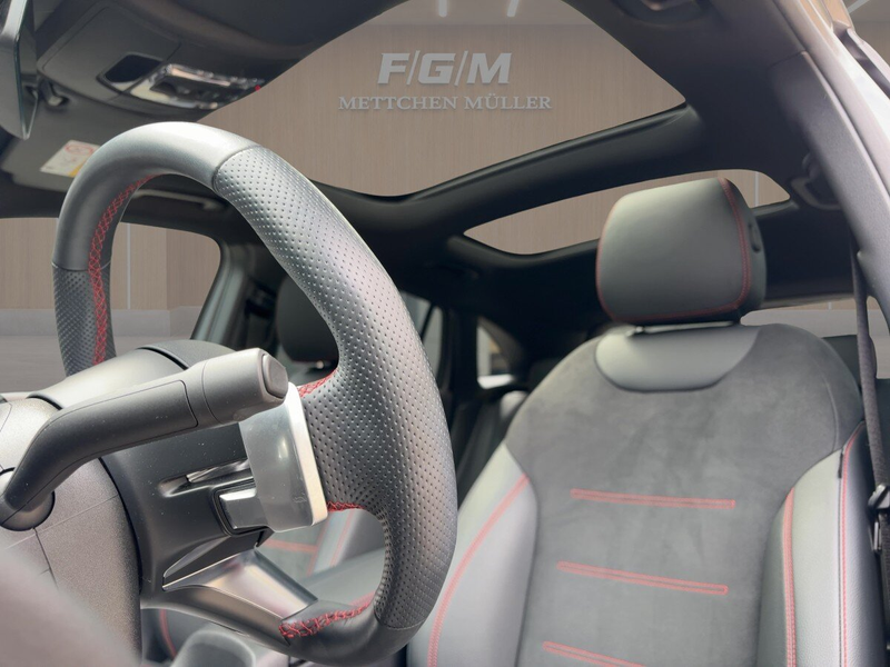 Mercedes-Benz GLA 180 GLA 180 AMG-Line/Pano/HUD/360/Memory/LED/MBUX/Amb. — photo 12