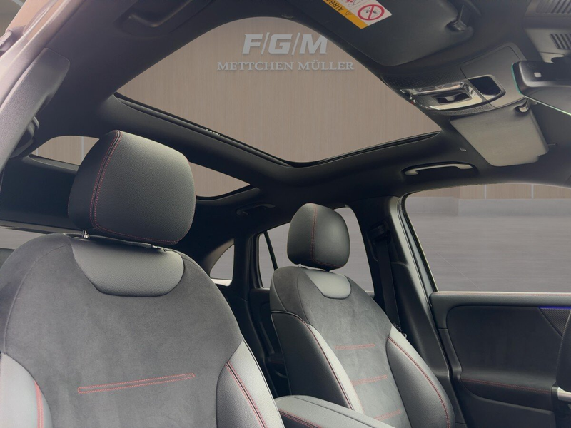 Mercedes-Benz GLA 180 GLA 180 AMG-Line/Pano/HUD/360/Memory/LED/MBUX/Amb. — photo 18