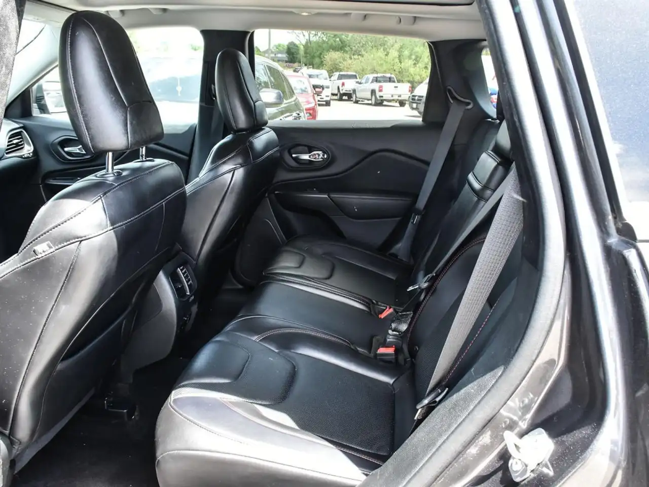 Jeep Cherokee fotografie Jeep Cherokee