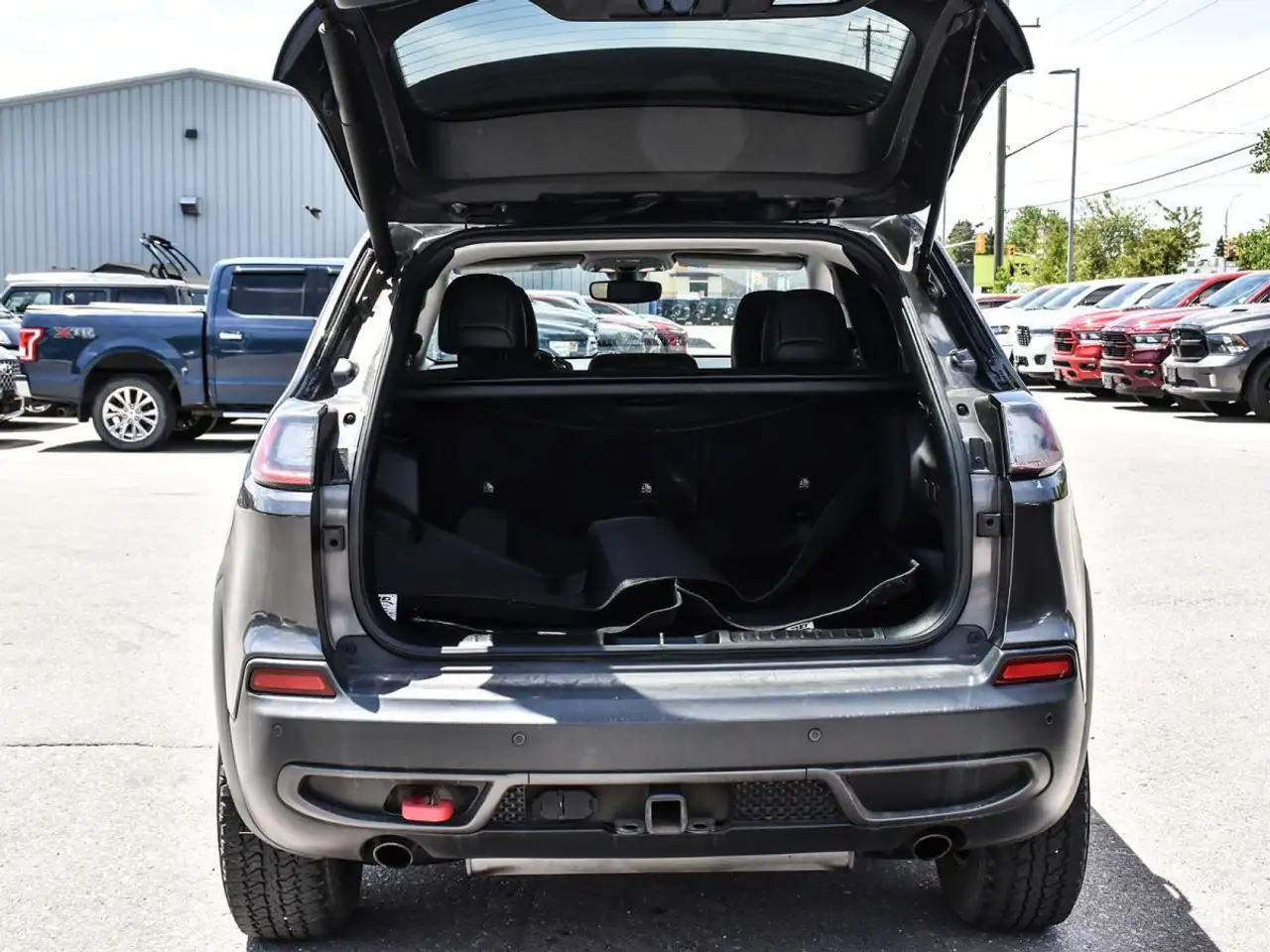 Jeep Cherokee fotografie Jeep Cherokee