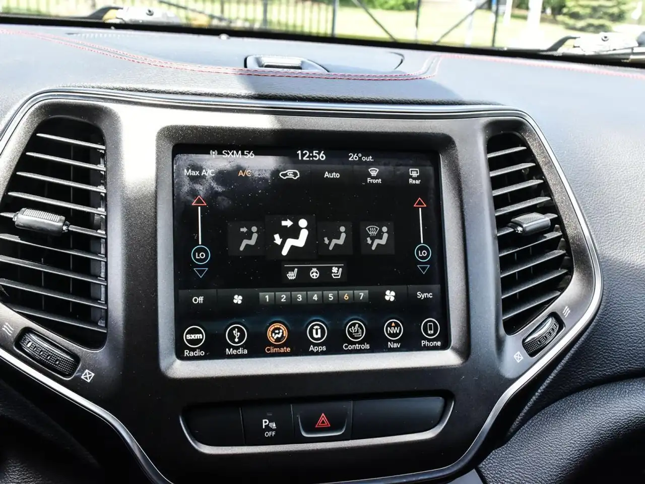 Jeep Cherokee fotografie Jeep Cherokee