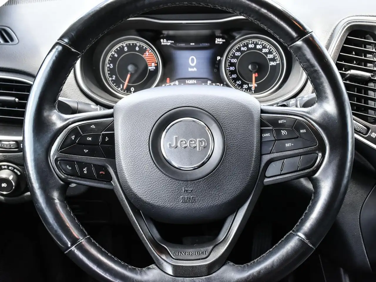Jeep Cherokee fotografie Jeep Cherokee