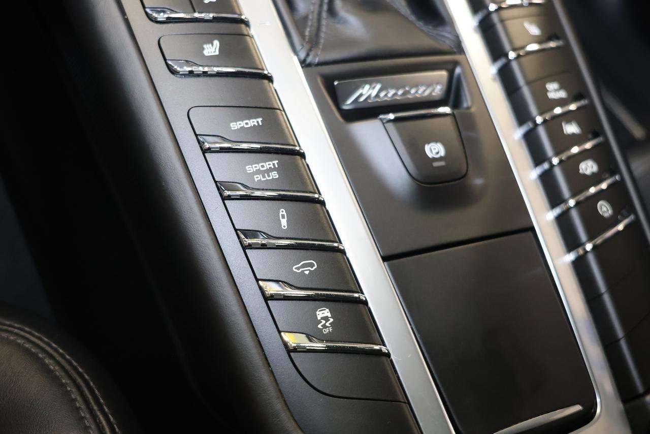 2018 Porsche Macan GTS - PANO|NAVI|CAMERA|BLINDSPOT thumb 16