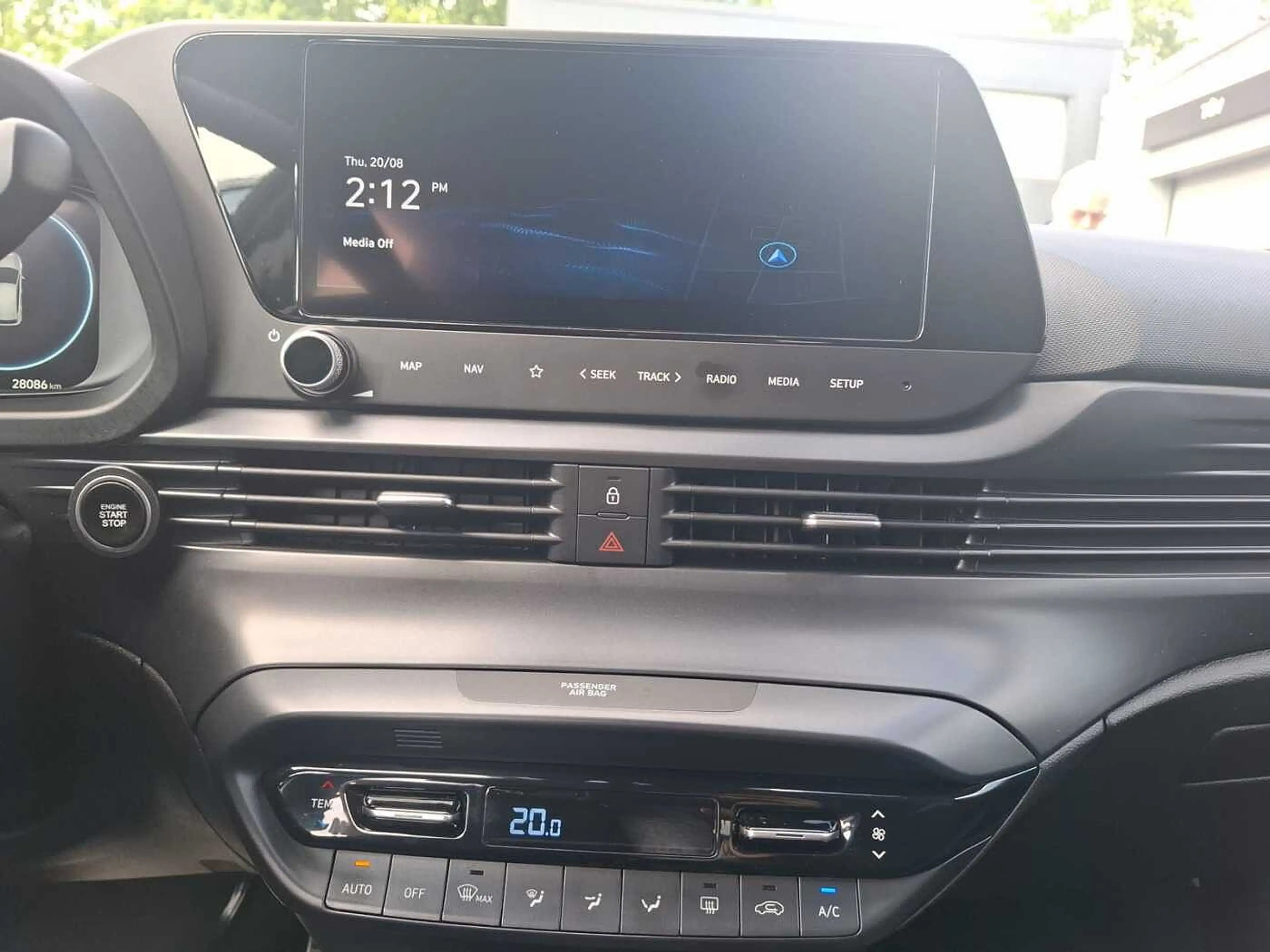 Hyundai BAYON 1.0 T-GDI 48V-Hybrid DCT Prime — photo 9