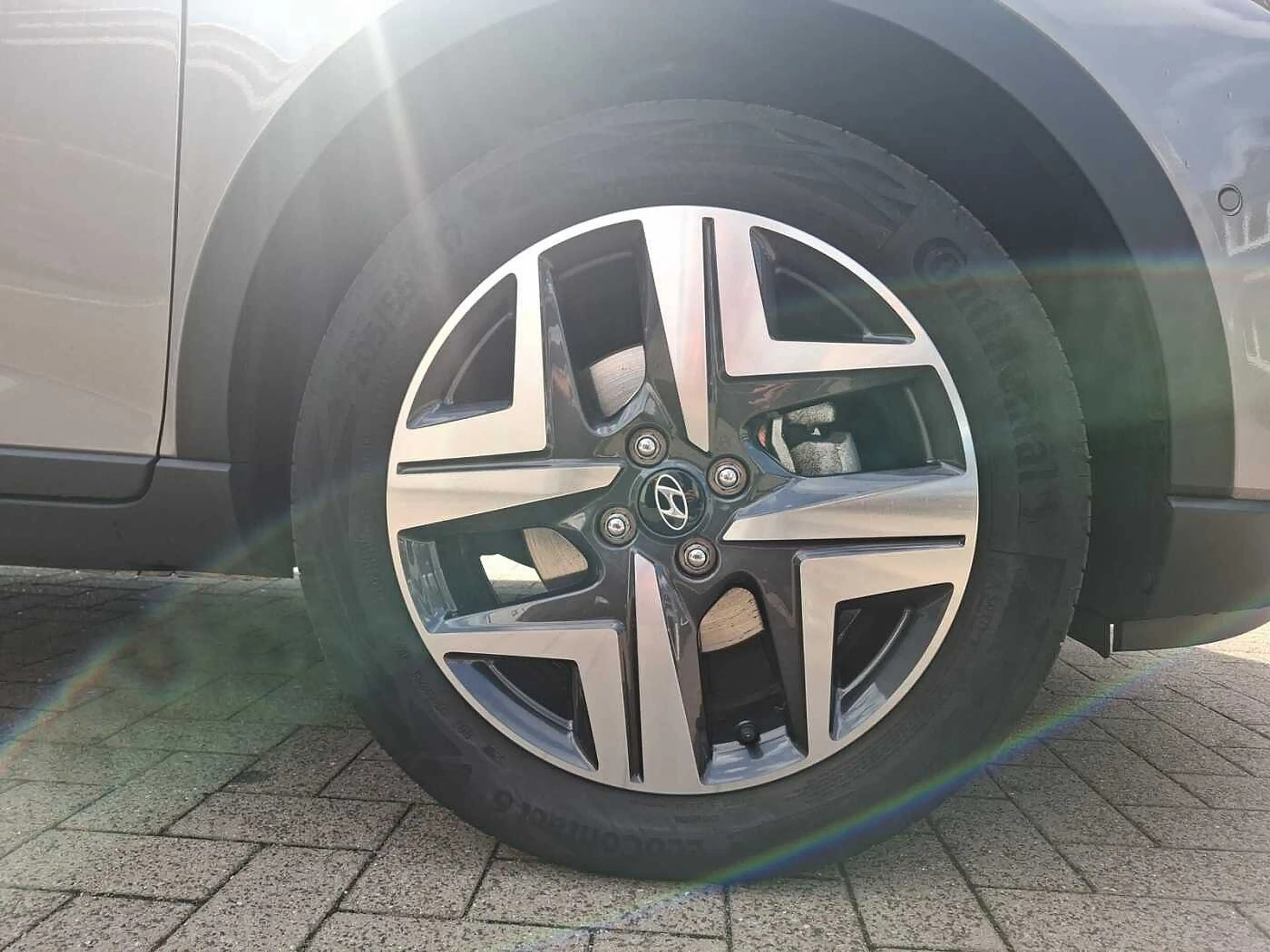 Hyundai BAYON 1.0 T-GDI 48V-Hybrid DCT Prime — photo 6