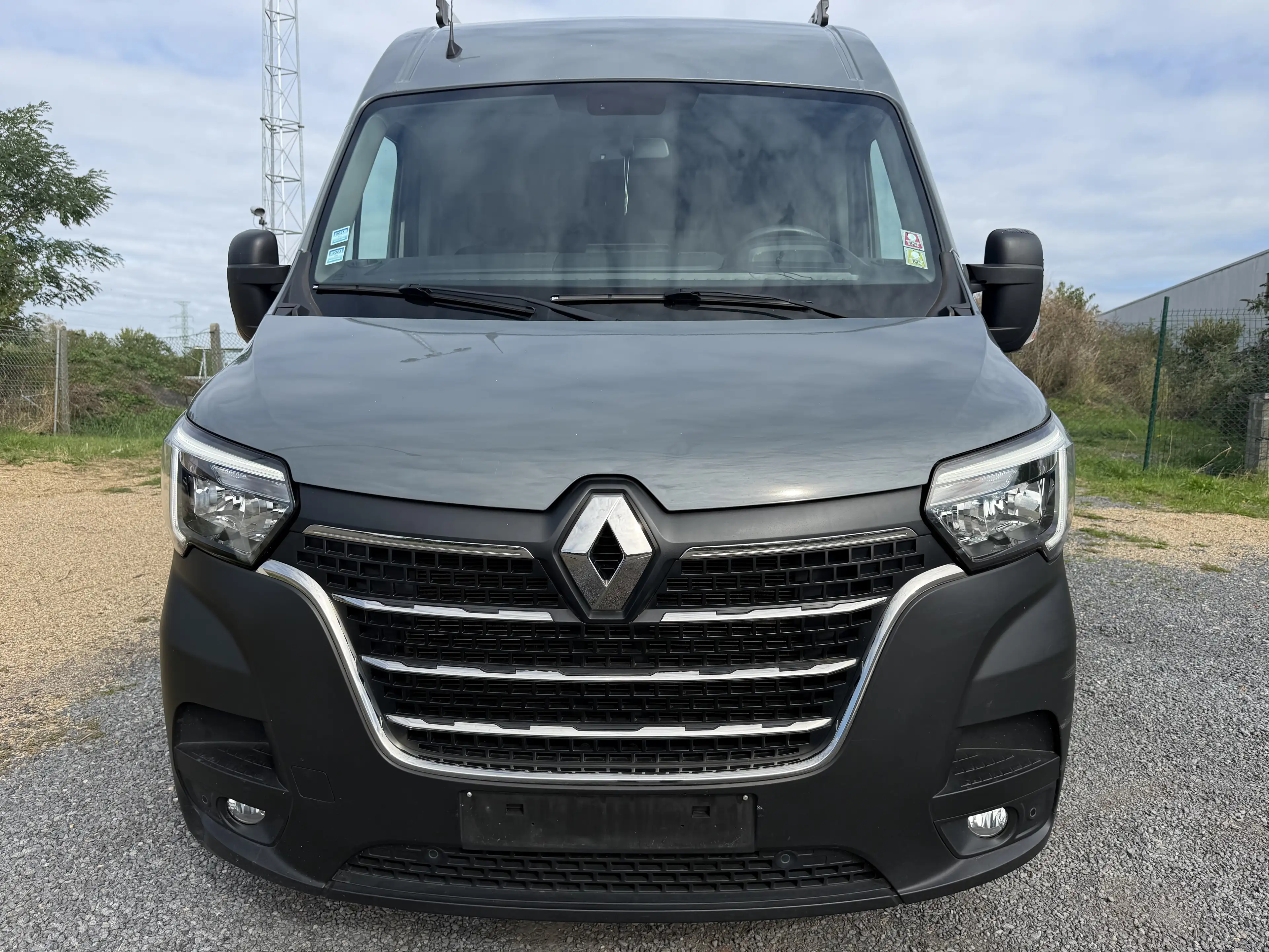 Renault Master 2.3 DCI L2 H3 -DOUBLE ESSIEUX -19000 EUROS HTVA — photo 2