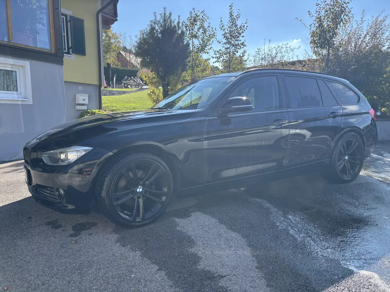 BMW 320