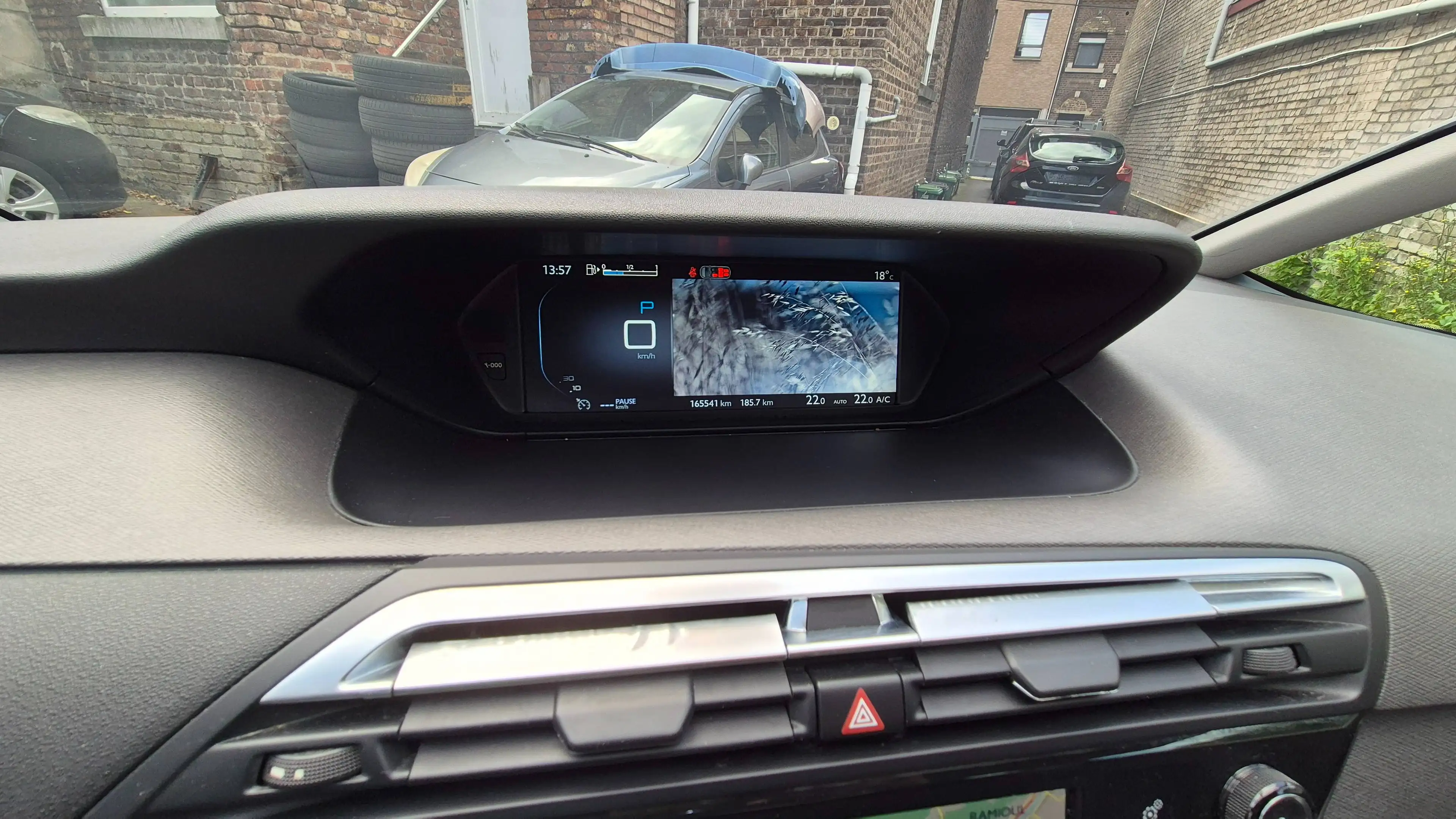 Citroen Grand C4 Picasso Grand C4 Picasso 1.6 BlueHDi Business GPS S — photo 11