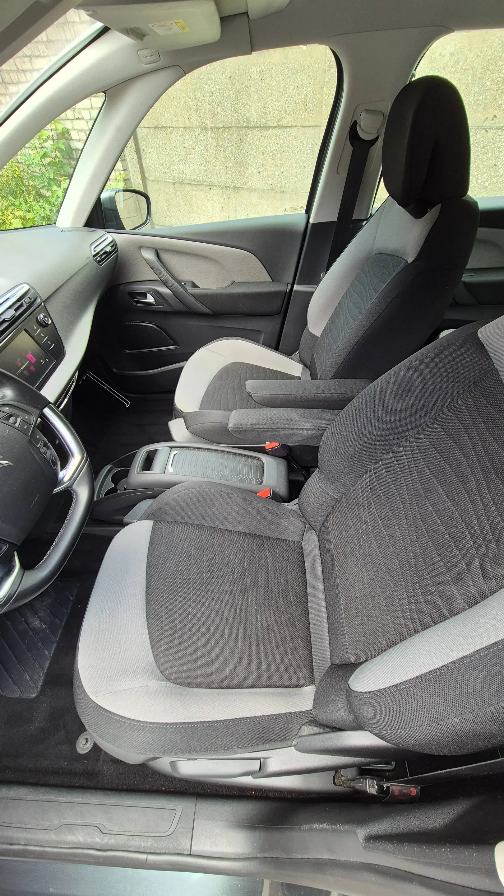 Citroen Grand C4 Picasso Grand C4 Picasso 1.6 BlueHDi Business GPS S — photo 8