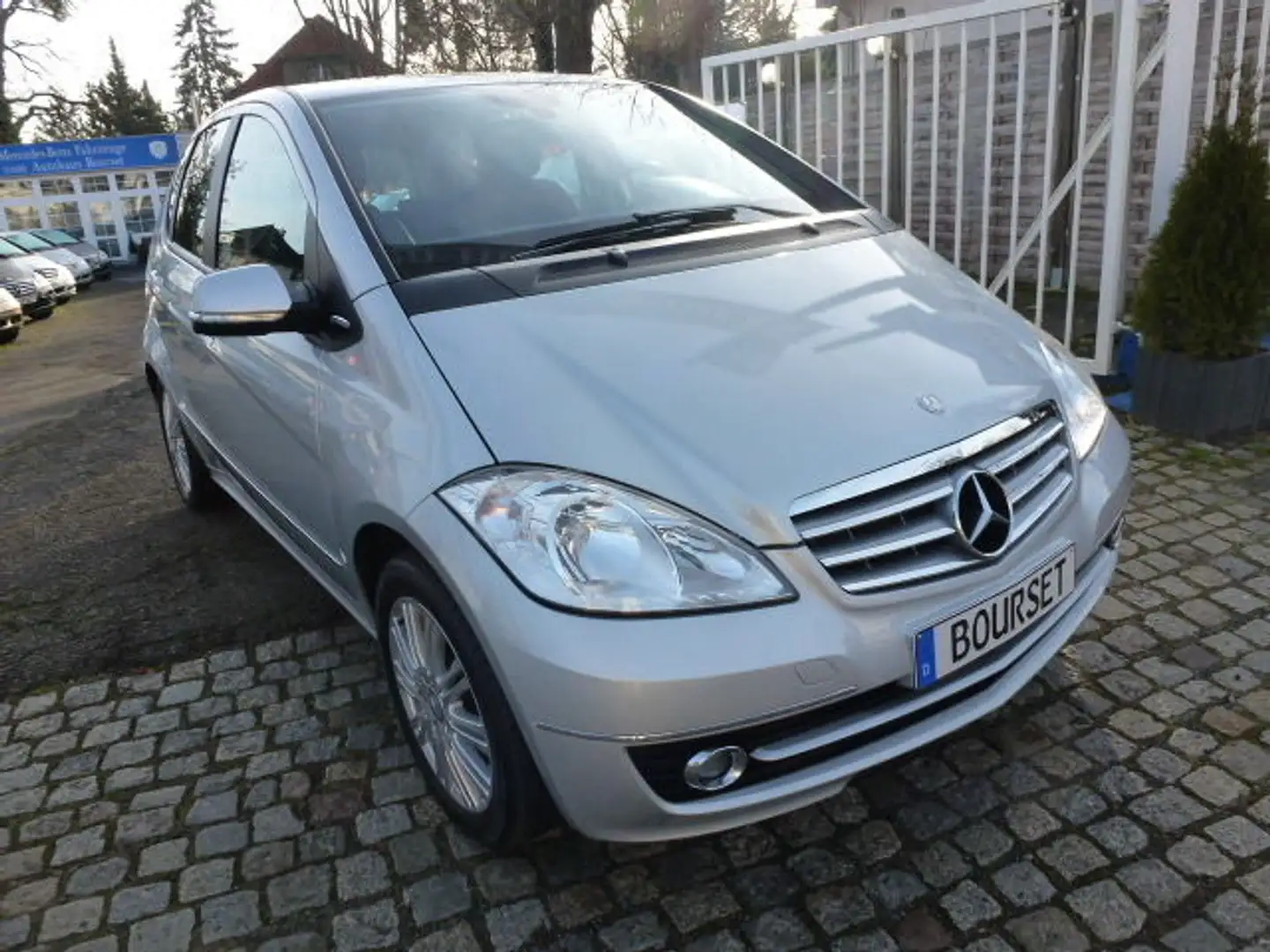 Mercedes-Benz A 160 Elegance Klima-68.000 KM-Sitzheizung-Alu Argent - 2
