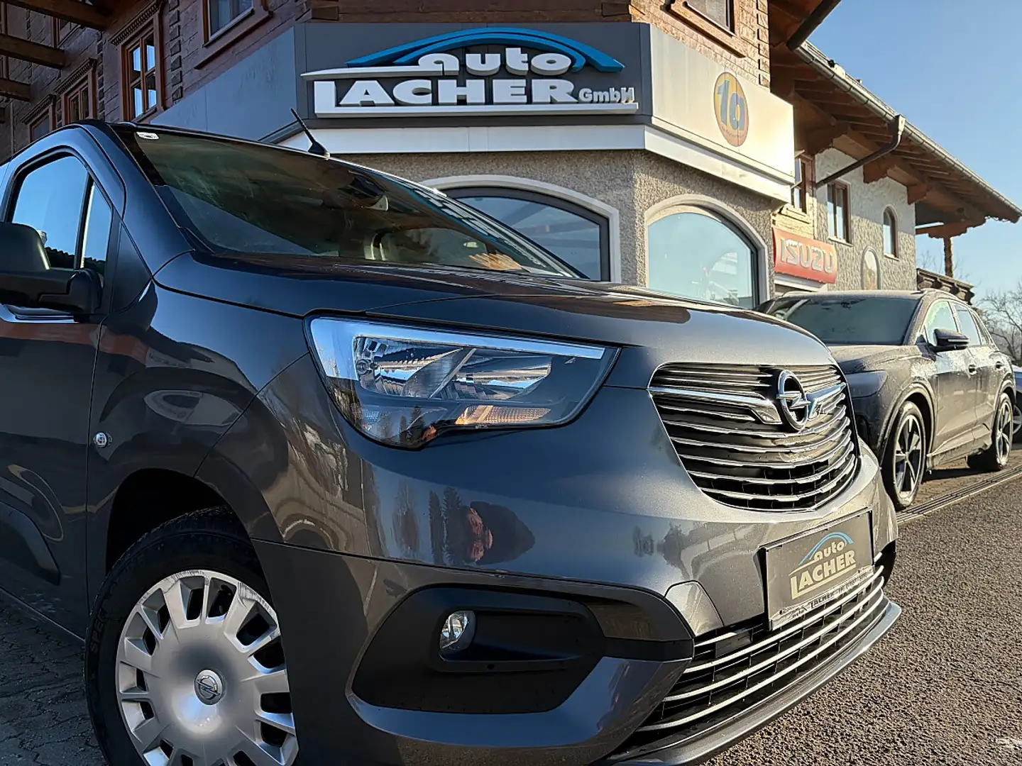 Opel Combo Life 1,5 CDTI BlueInj. L L1H1 Edition Grau - 2