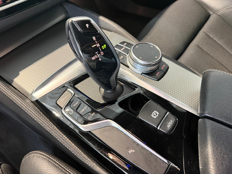 BMW 520 d xDrive M Sport*AHK*Navi — photo 14
