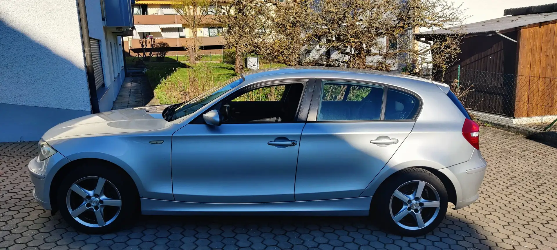 BMW 116 116i Silber - 2