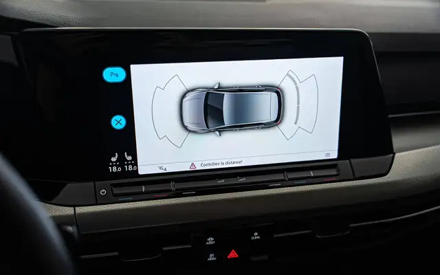 Volkswagen Golf view 15