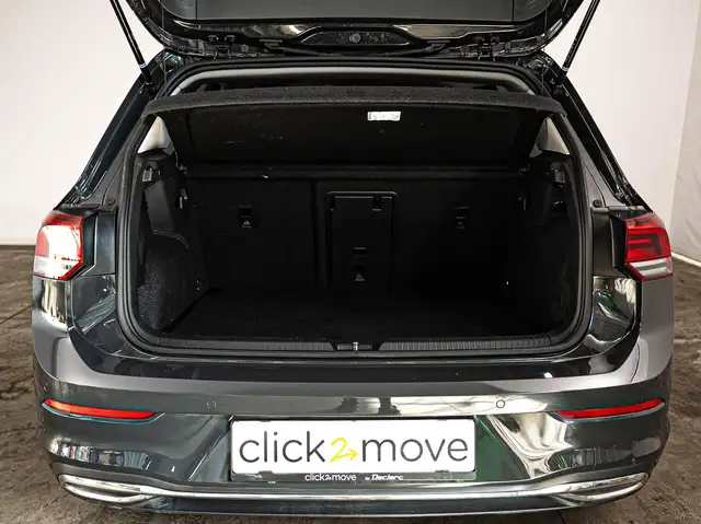 Volkswagen Golf view 6