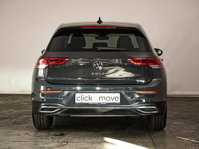 Volkswagen Golf view 4