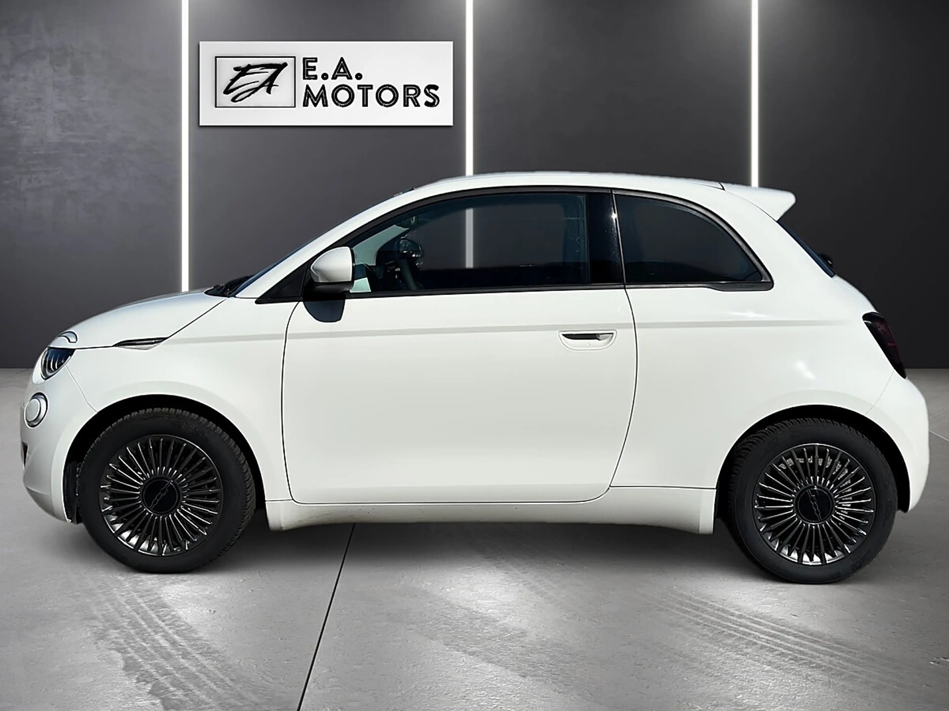 Fiat 500e 500 Elektro Icon 42 kWh / monatlich ab € 149,99 — photo 8