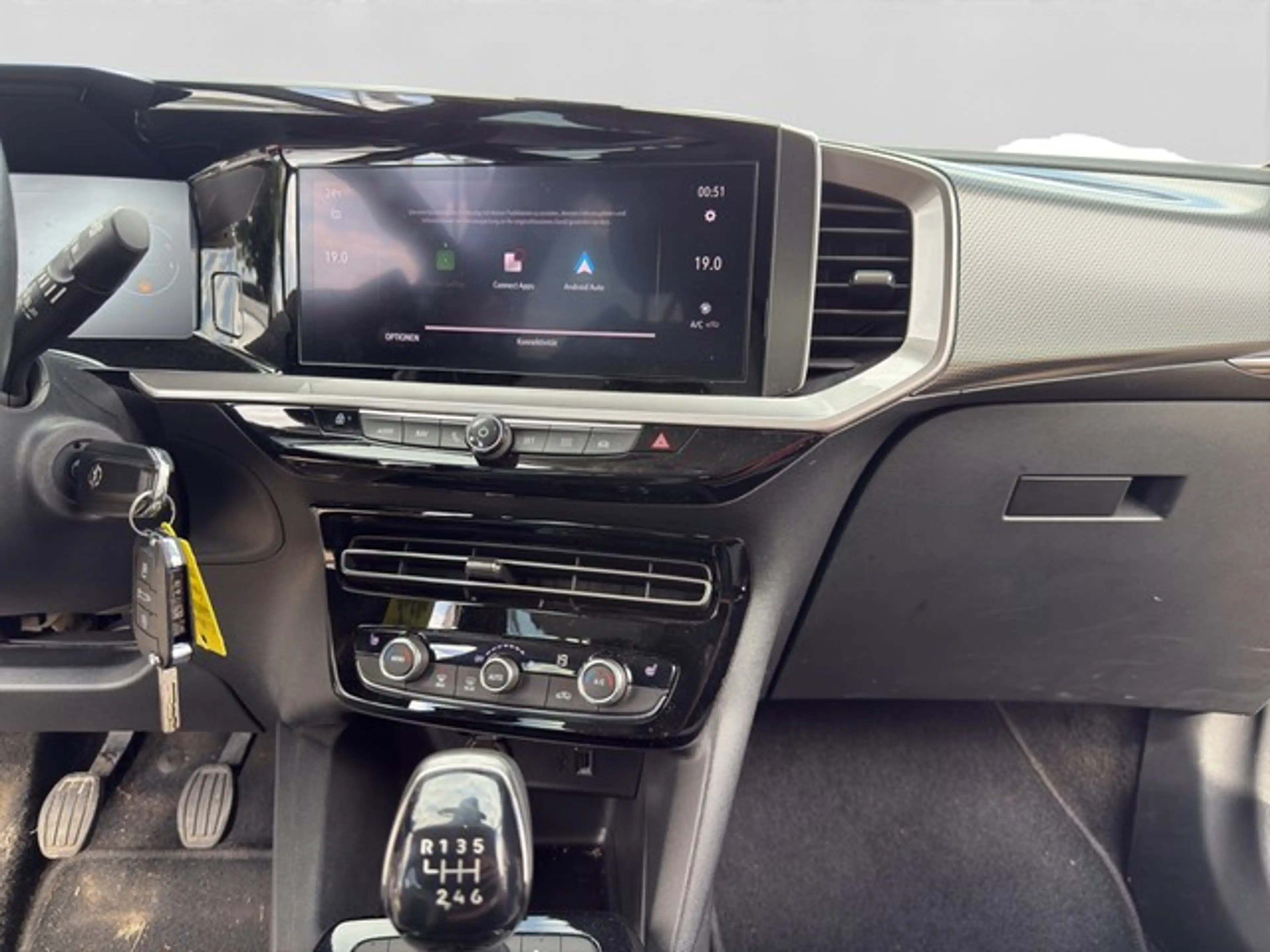 Opel Mokka-E MOKKA ELEGANCE 1.2(74KW)6G S — photo 11