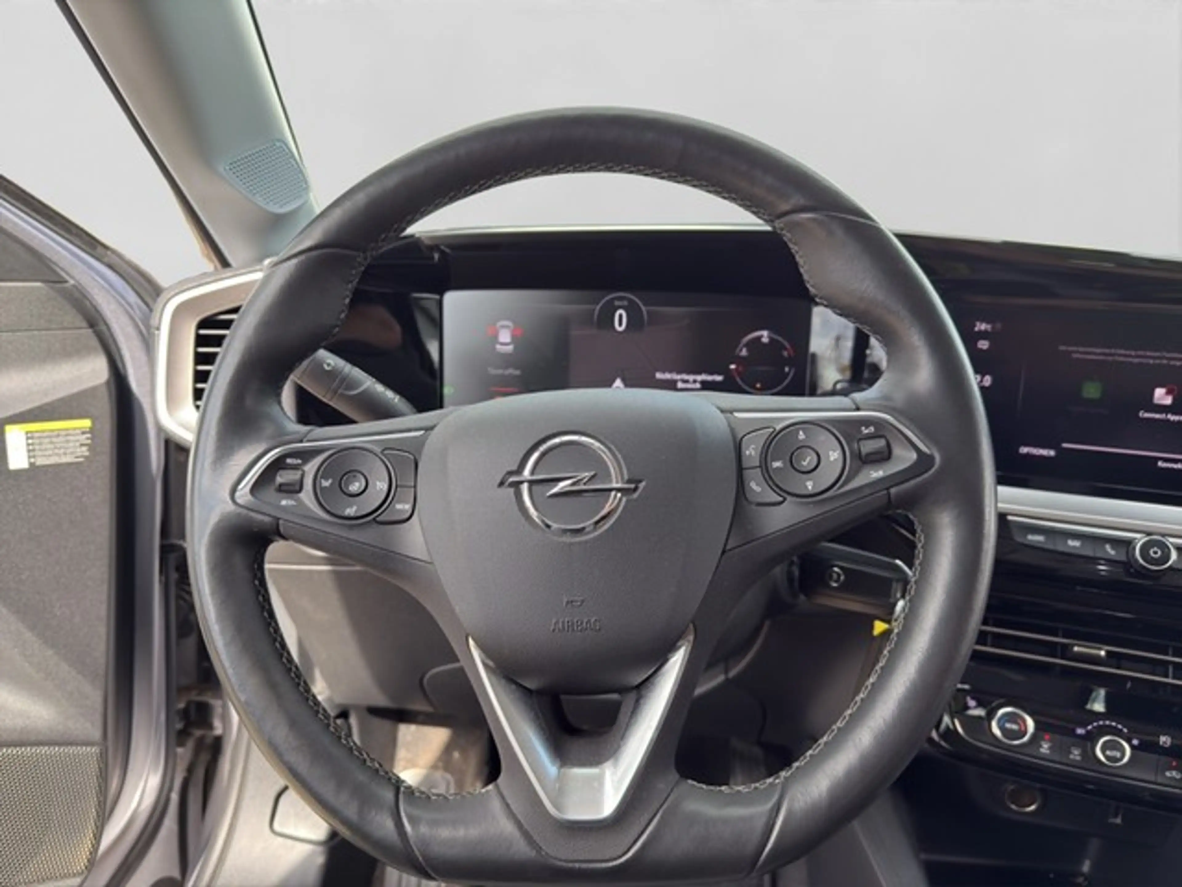 Opel Mokka-E MOKKA ELEGANCE 1.2(74KW)6G S — photo 13